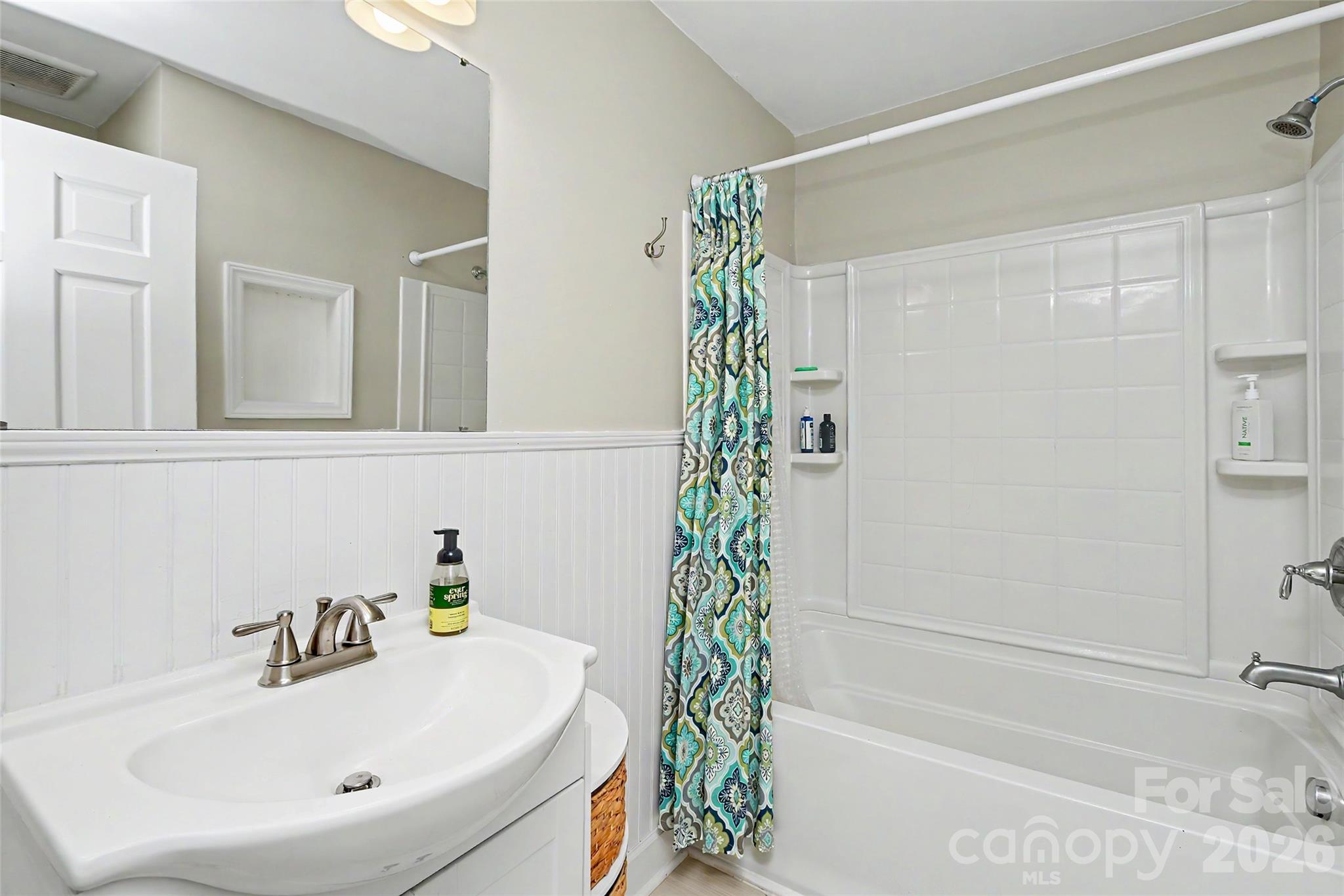 8333 Knights Bridge Road Property Photo 24