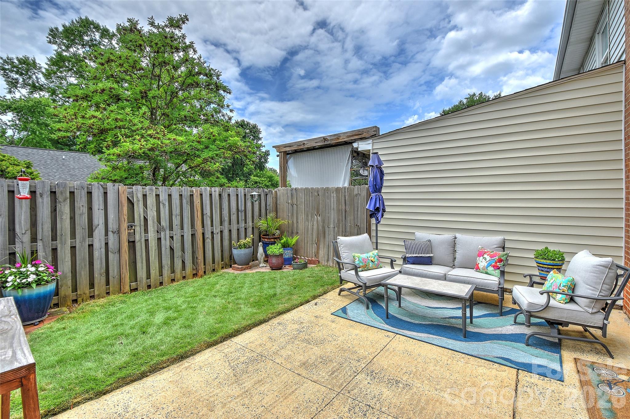 8333 Knights Bridge Road Property Photo 25
