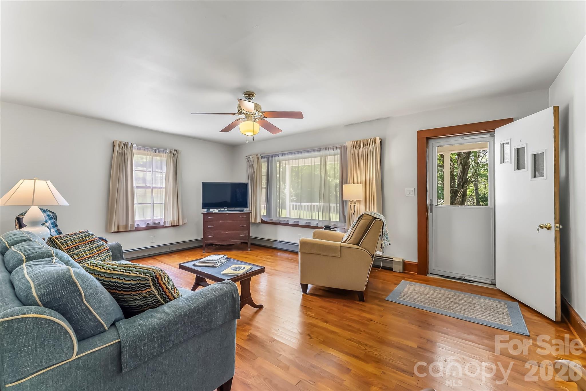 127 Stafford Road Property Photo 3