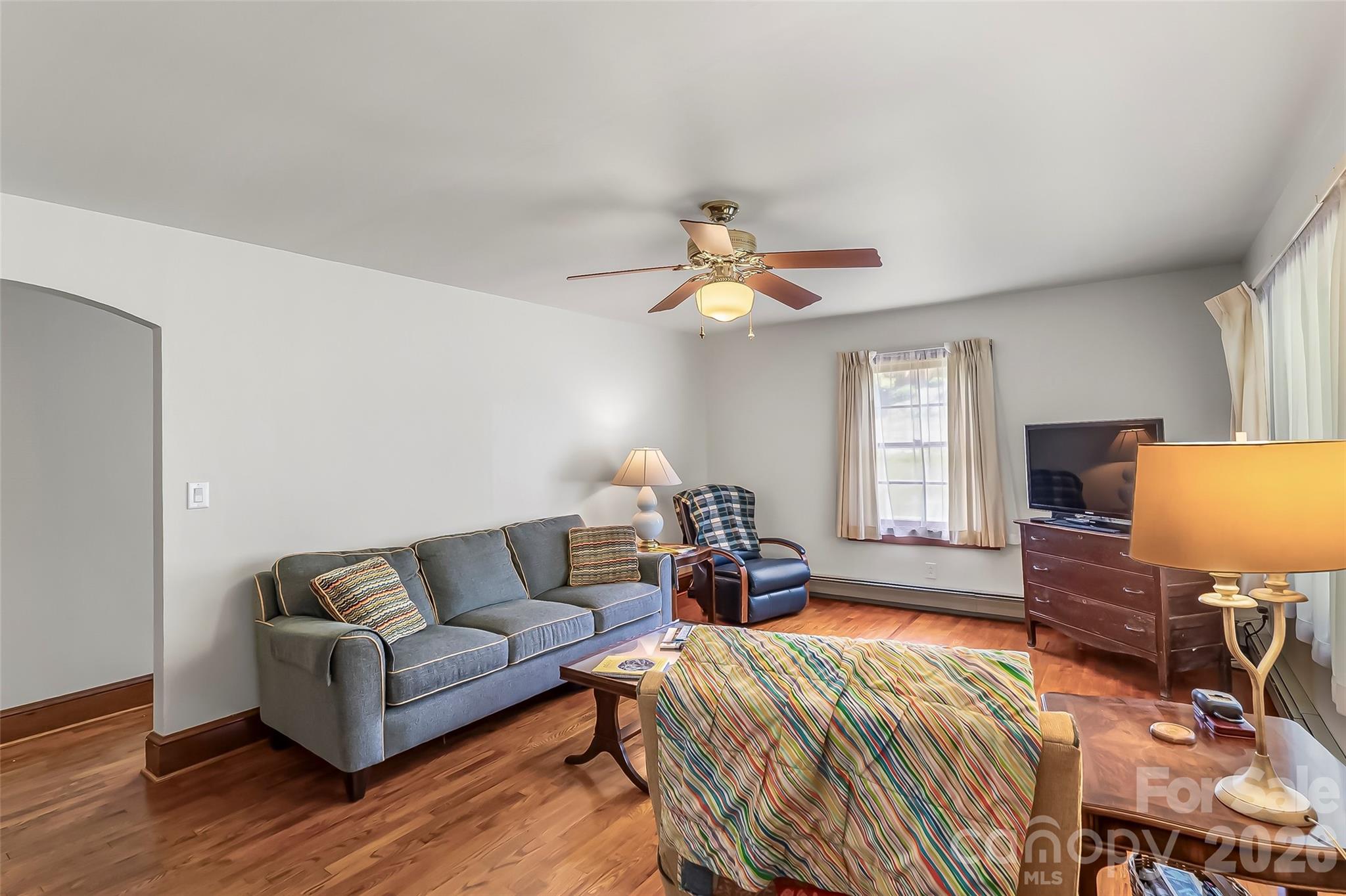 127 Stafford Road Property Photo 4