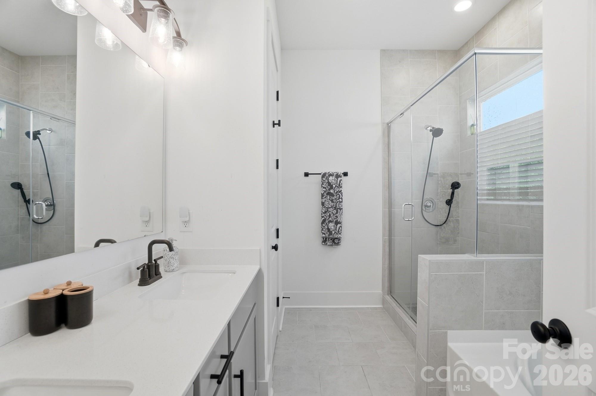 1800 Carrollton Drive Property Photo 27
