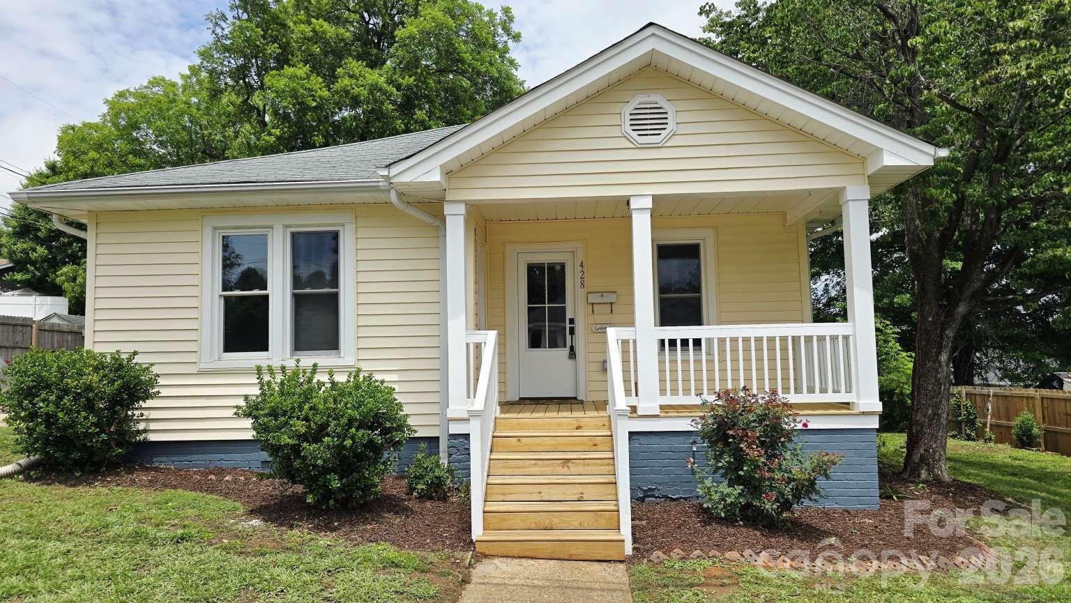 428 15th Street Property Photo 1