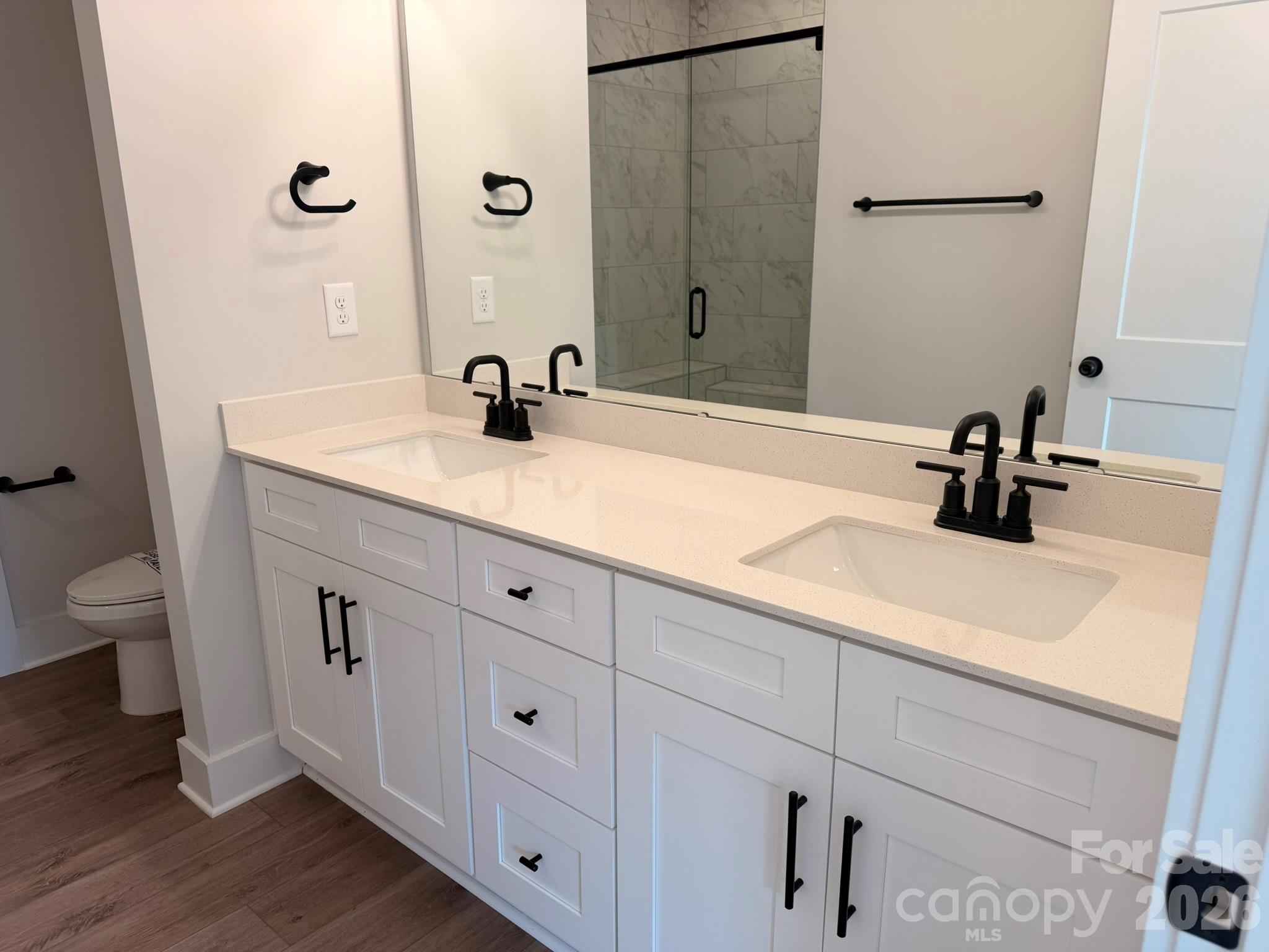 402 Blythe Townhome Lane Property Photo 14