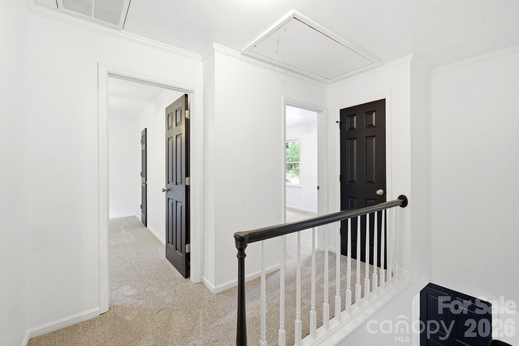 2819 Royal Ridge Lane Property Photo 19