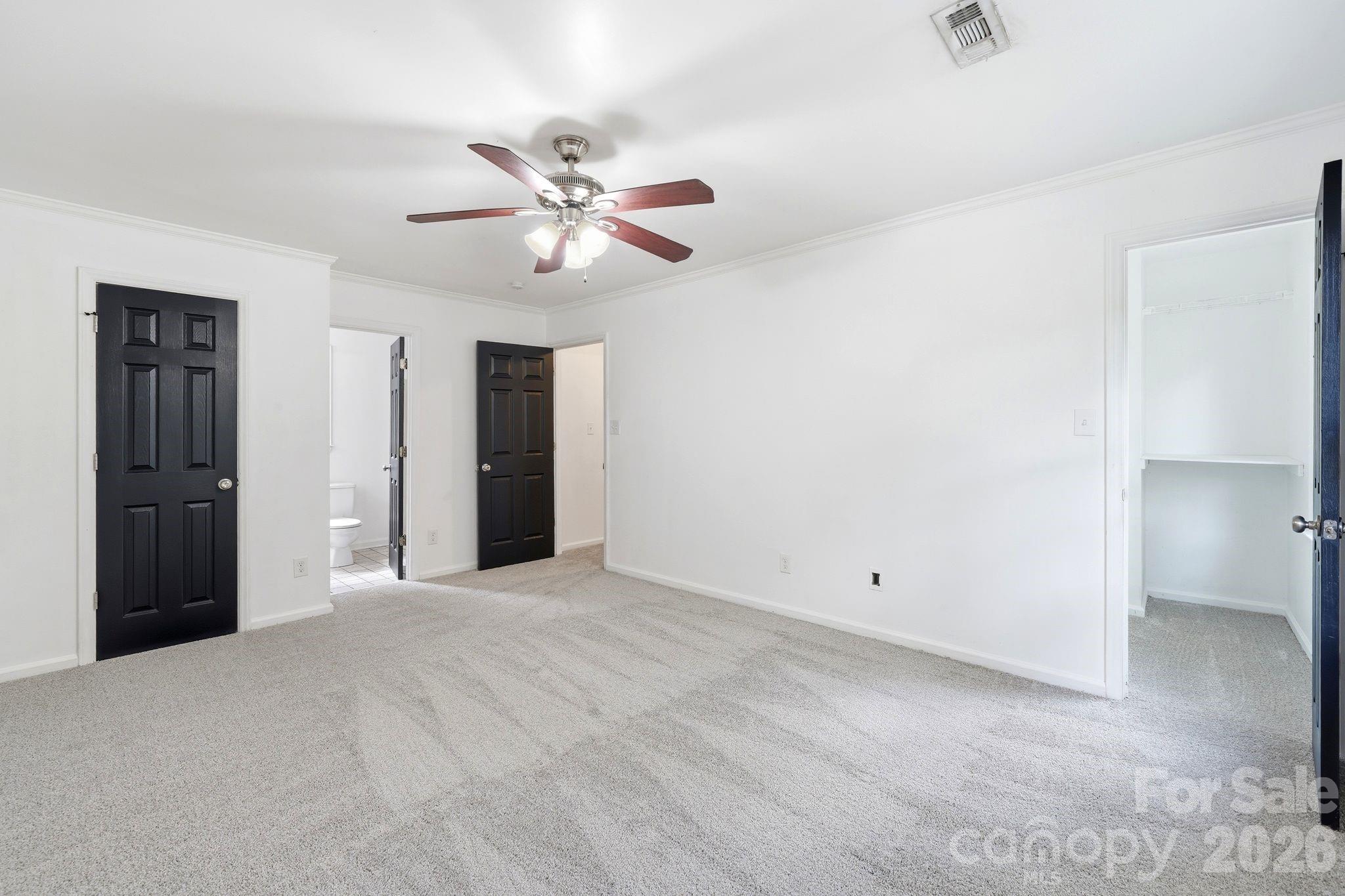 2819 Royal Ridge Lane Property Photo 26