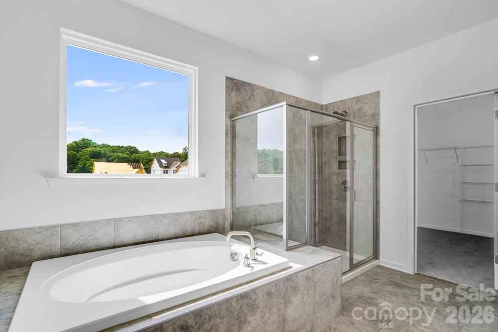 18230 Torchbearer Lane Property Photo 21