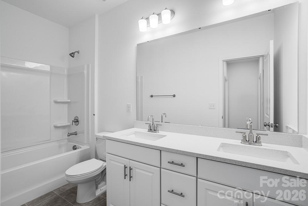 18230 Torchbearer Lane Property Photo 22