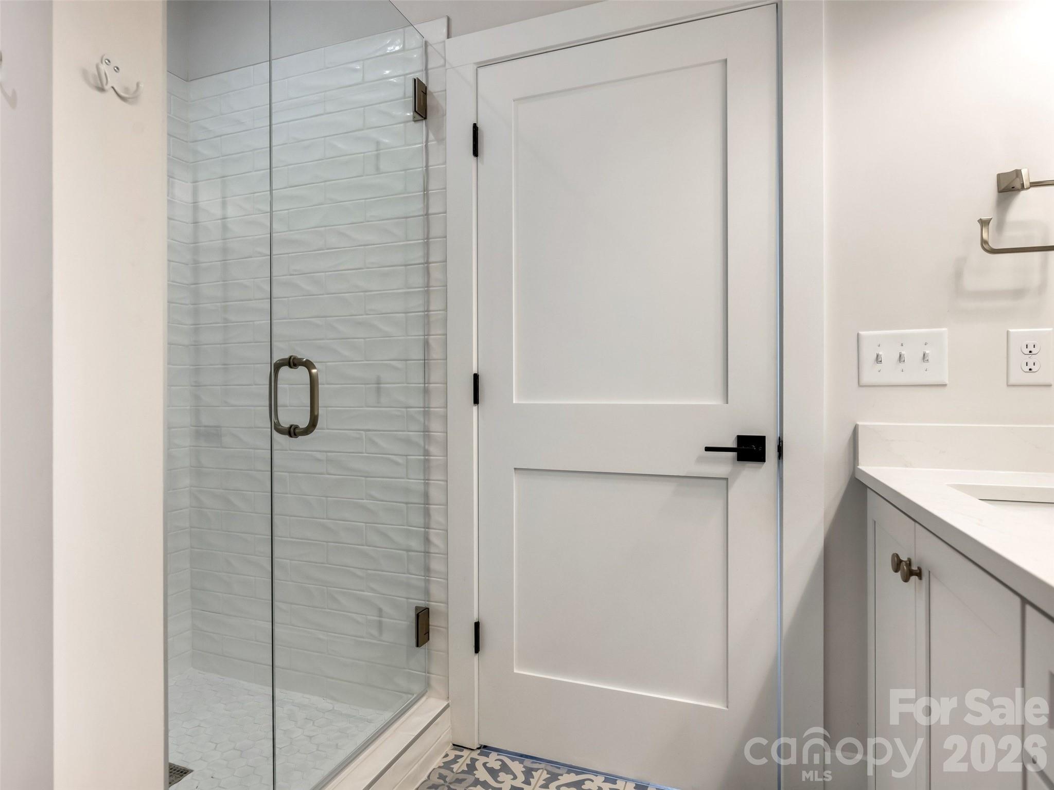 2115 Nolen Ridge Avenue Property Photo 27