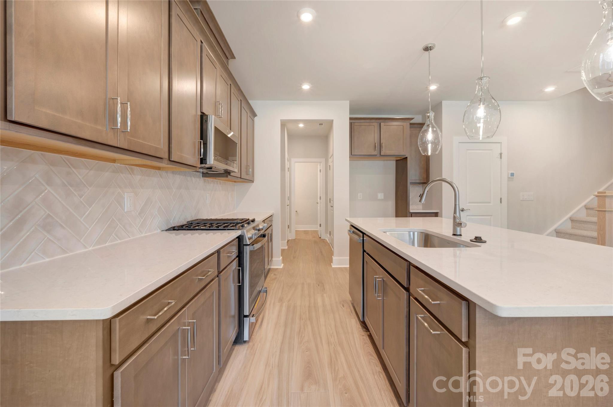 316 Ardmore Drive Property Photo 11