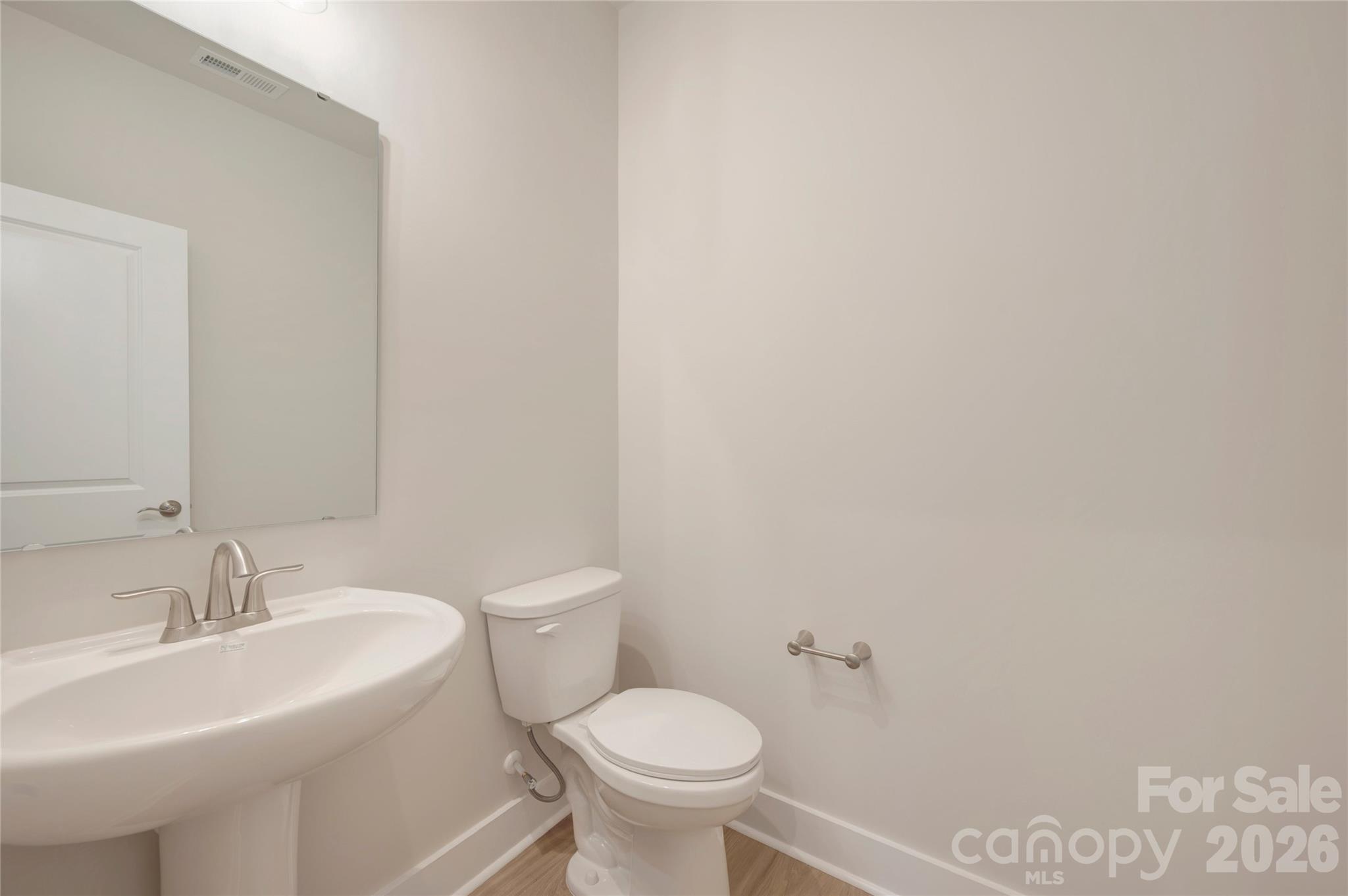 316 Ardmore Drive Property Photo 13