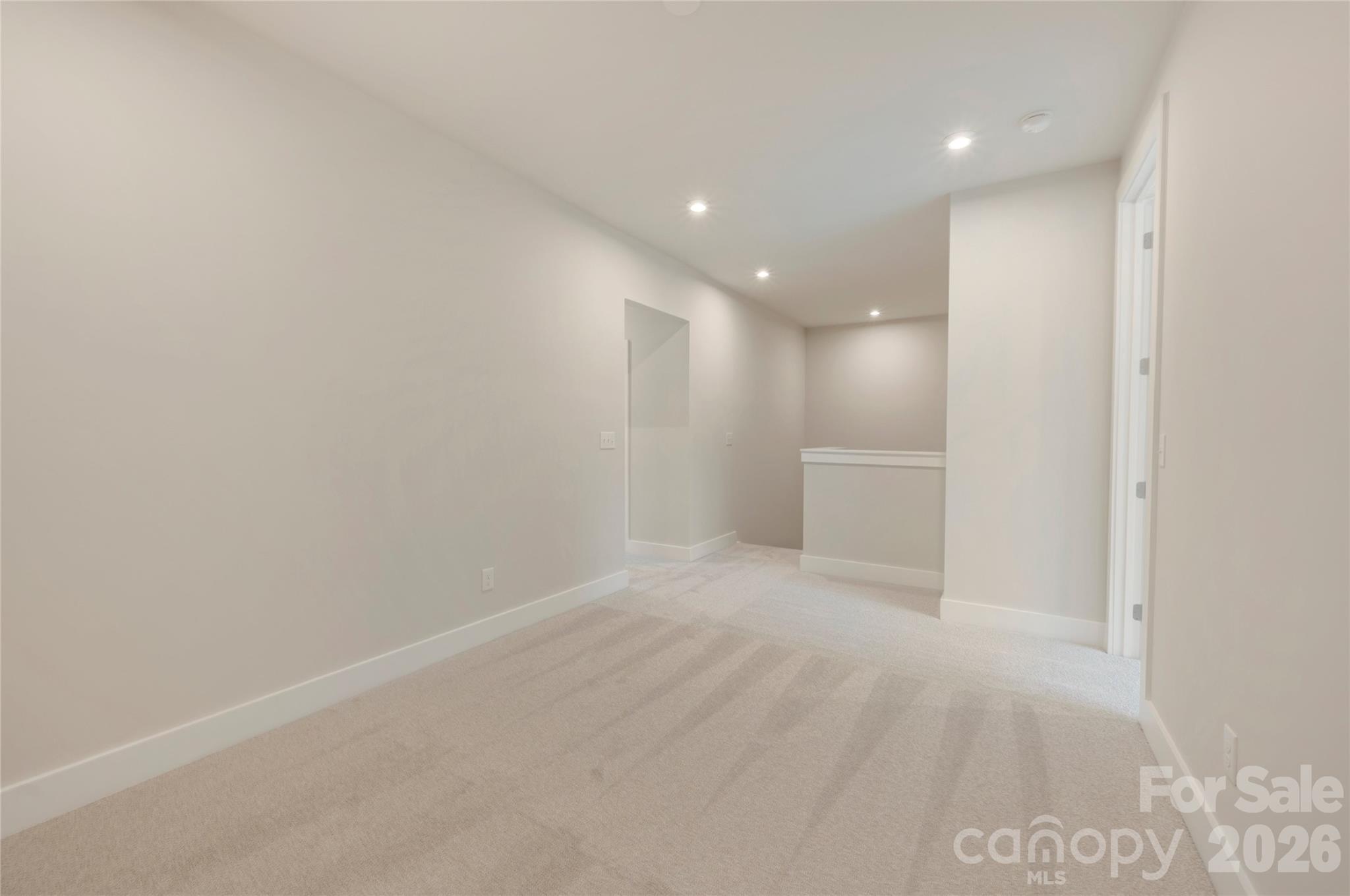 316 Ardmore Drive Property Photo 14