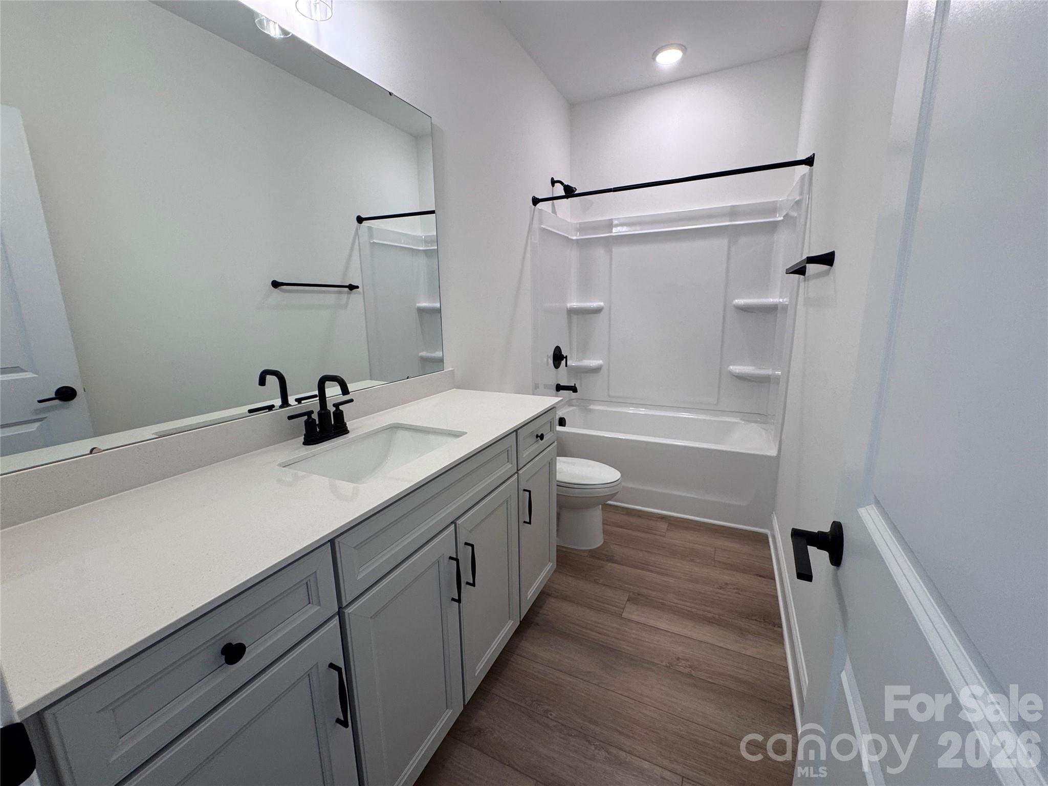 2768 Ashton Park Lane Property Photo 5