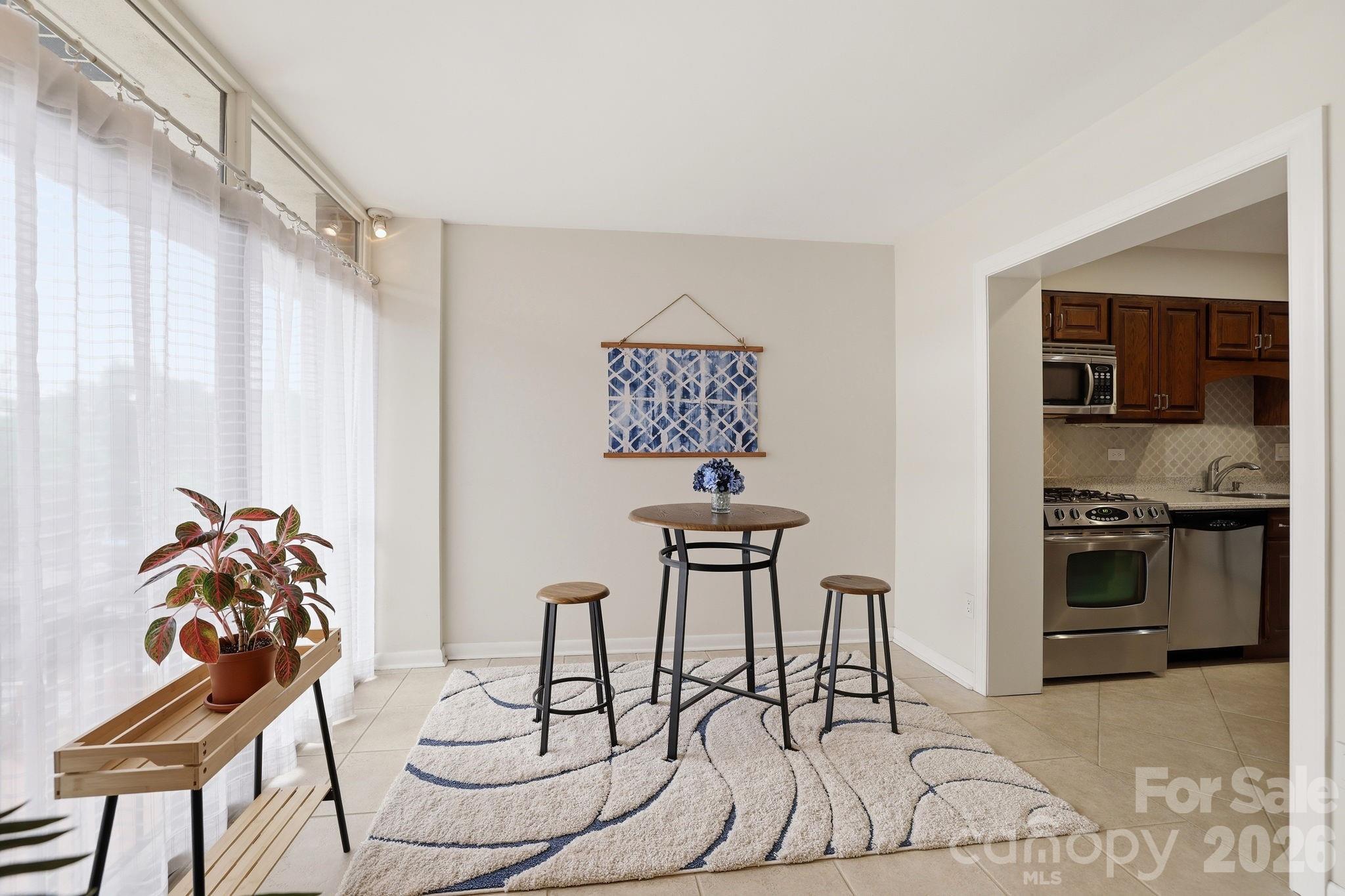 1300 Queens Road 416 Property Photo 7