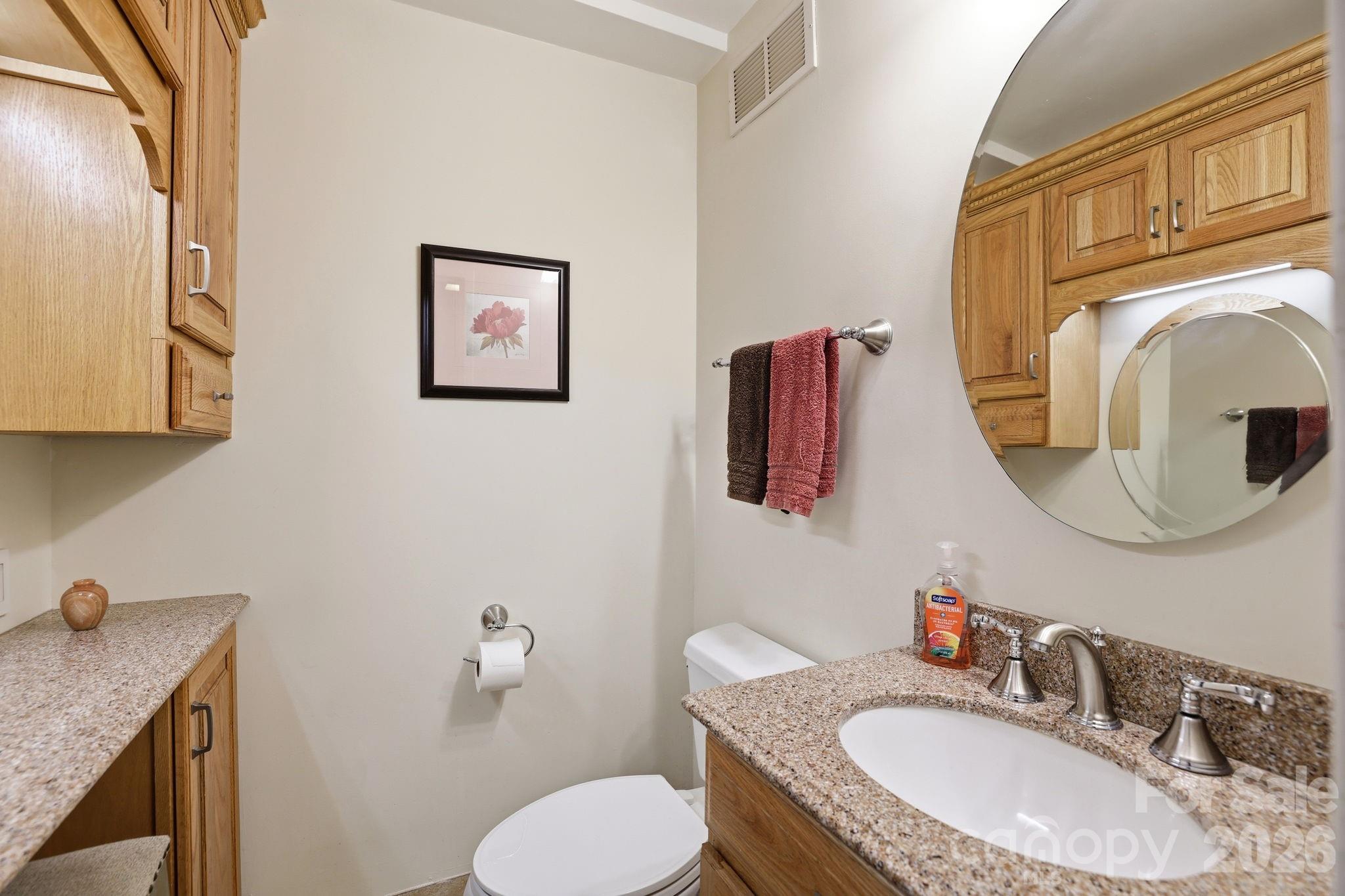1300 Queens Road 416 Property Photo 10