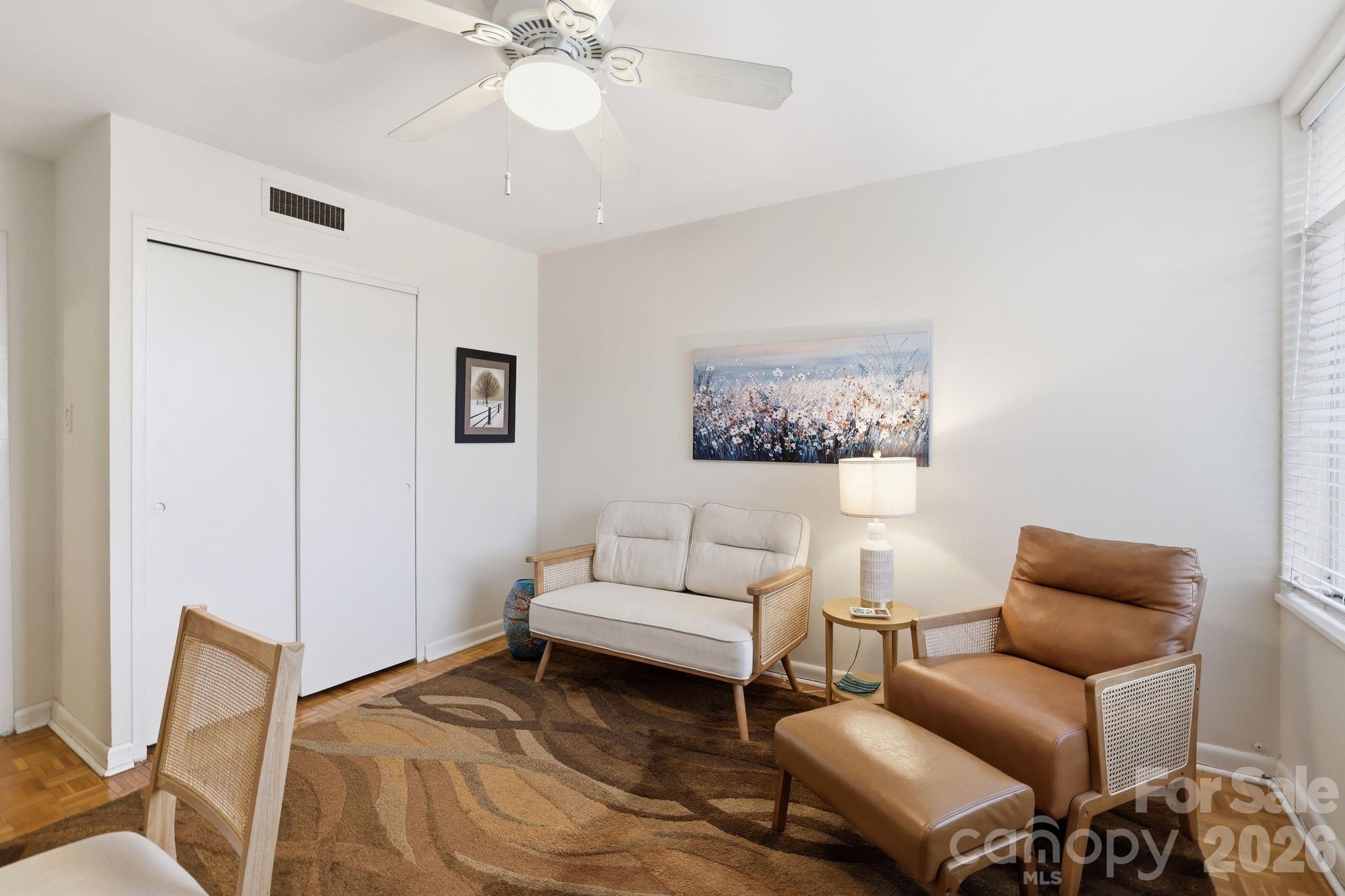 1300 Queens Road 416 Property Photo 12