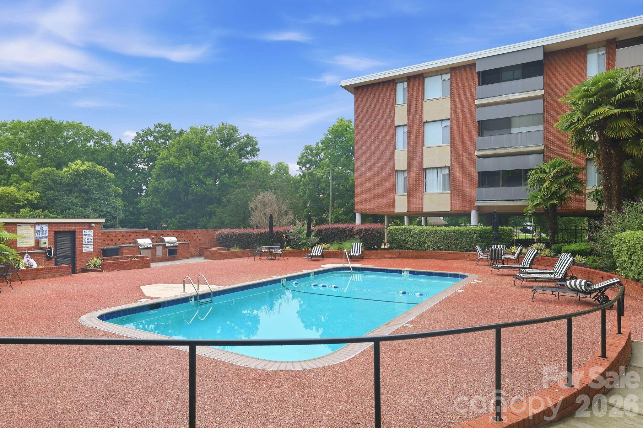 1300 Queens Road 416 Property Photo 21