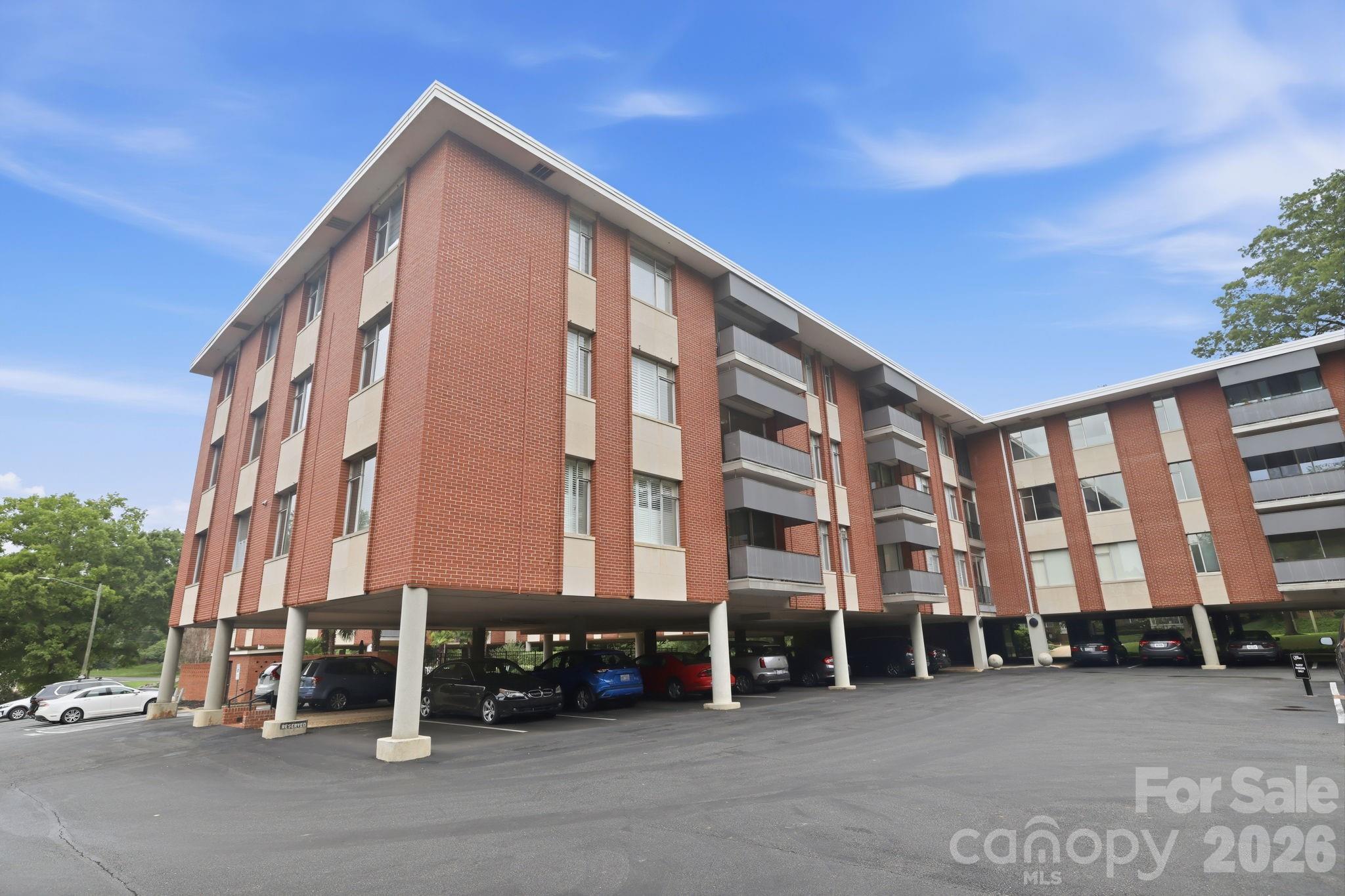 1300 Queens Road 416 Property Photo 26