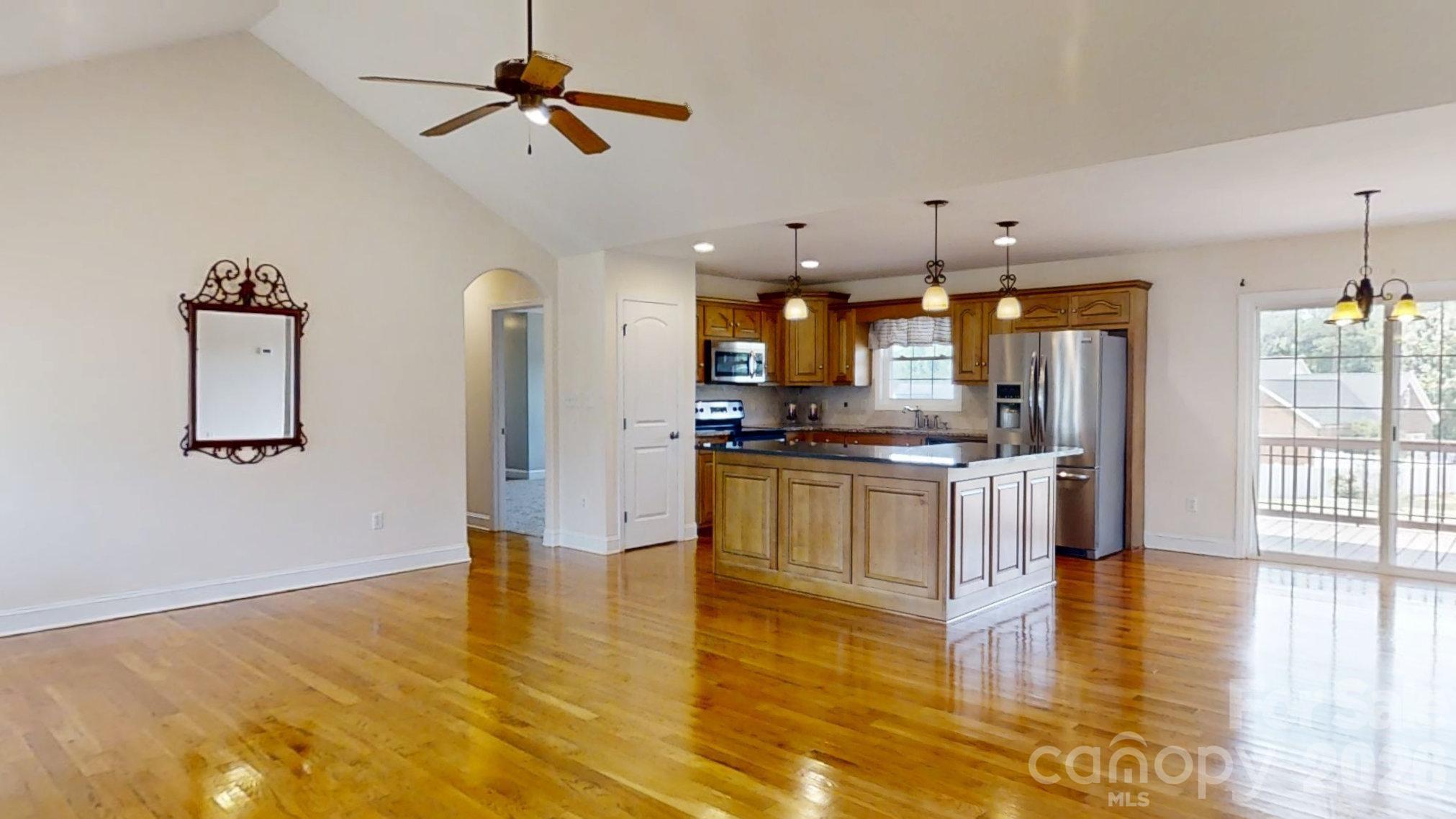 4240 Hunter Rhyne Road Property Photo 8