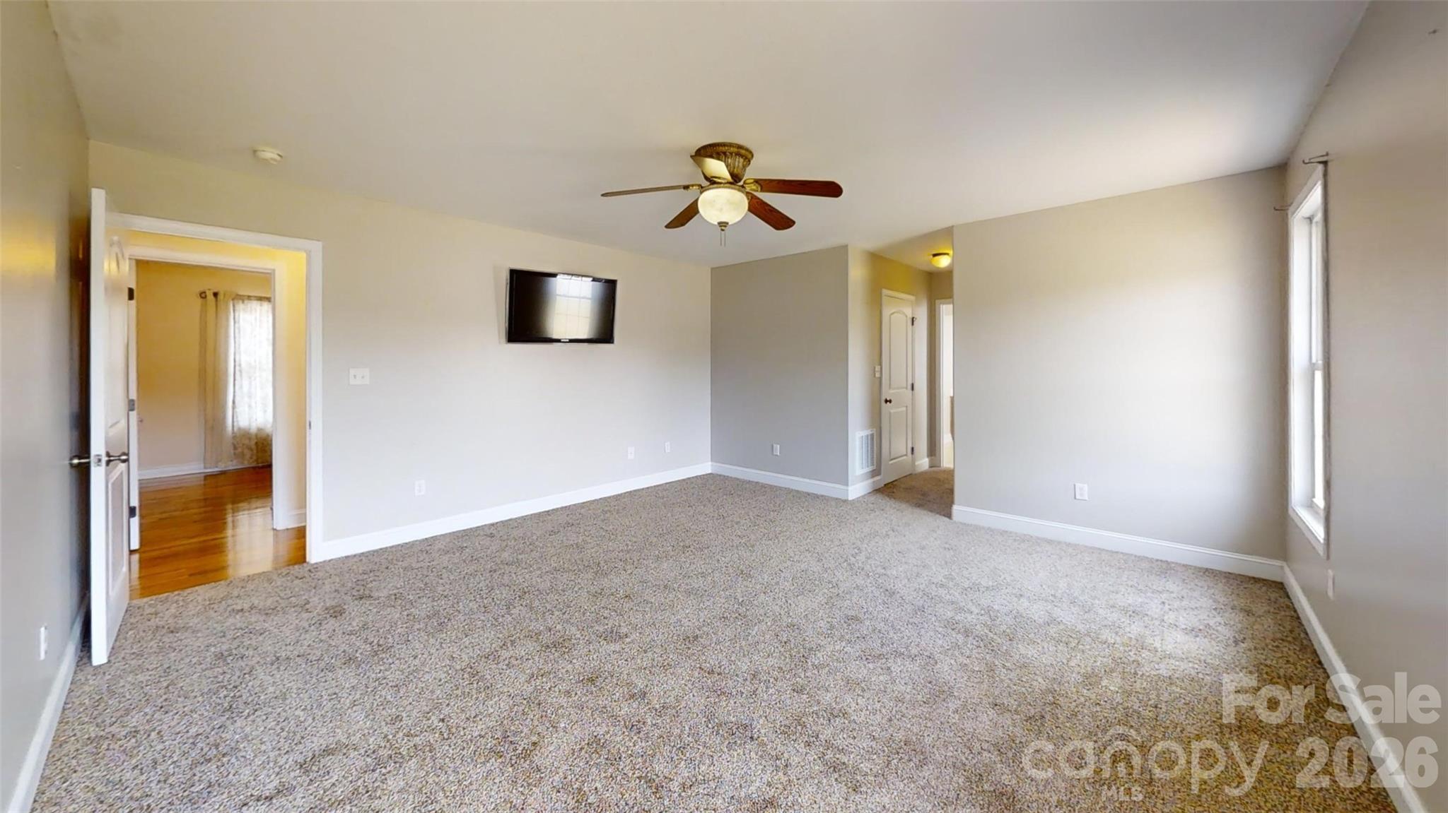 4240 Hunter Rhyne Road Property Photo 15