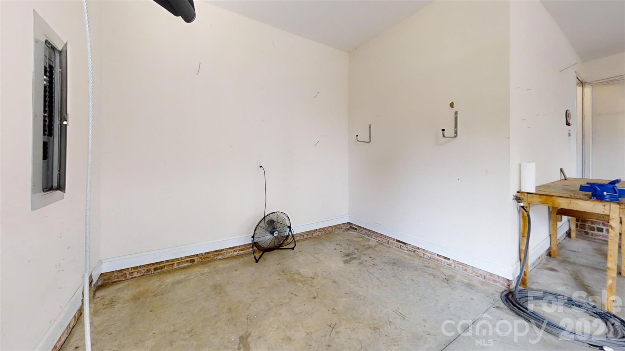 4240 Hunter Rhyne Road Property Photo 29