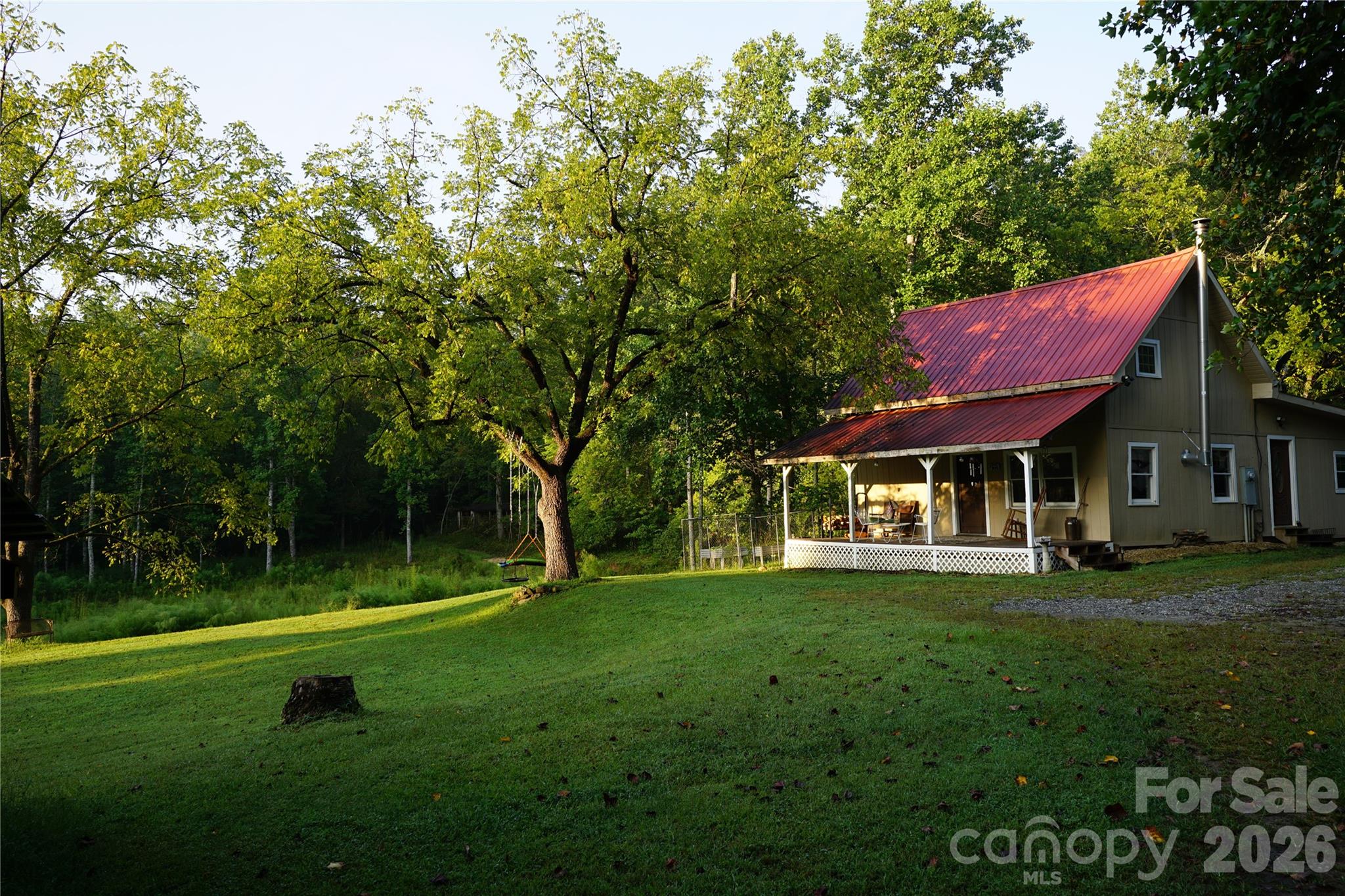 1239 W Mcguinn Road Property Photo 1