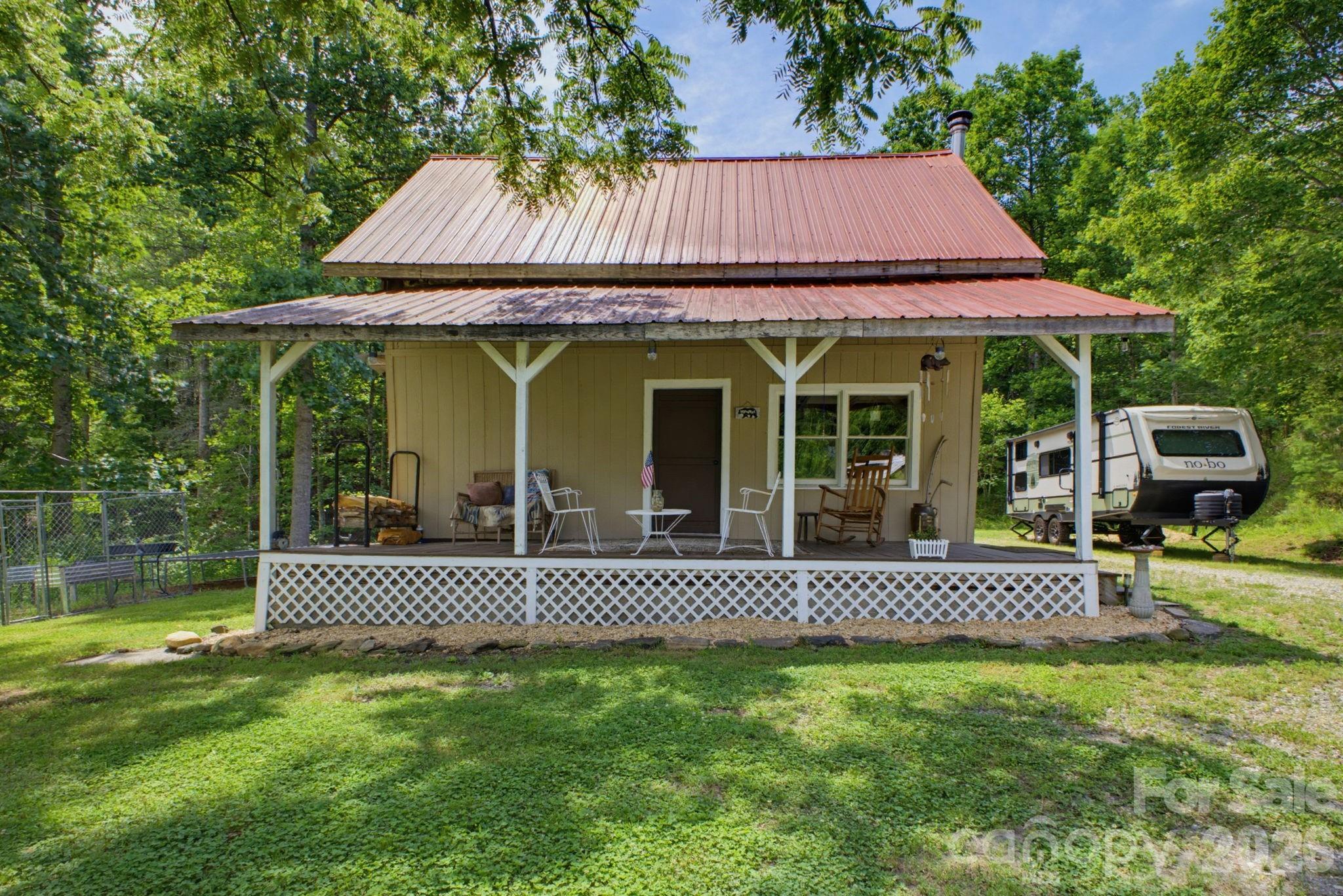 1239 W Mcguinn Road Property Photo 10
