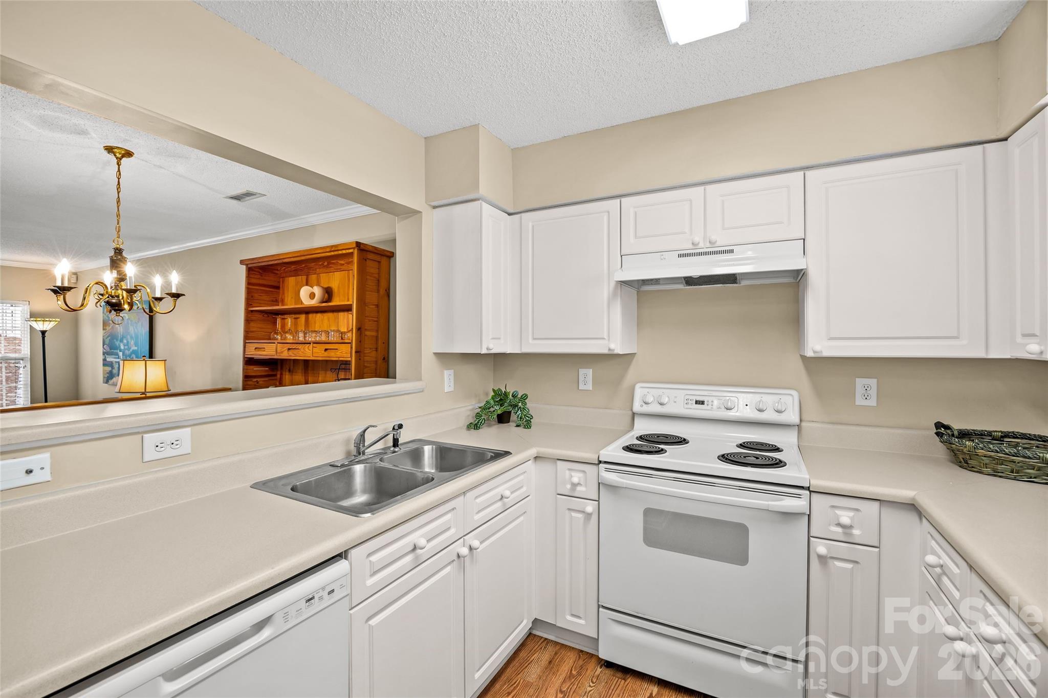 4259 Melrose Club Drive Property Photo 7