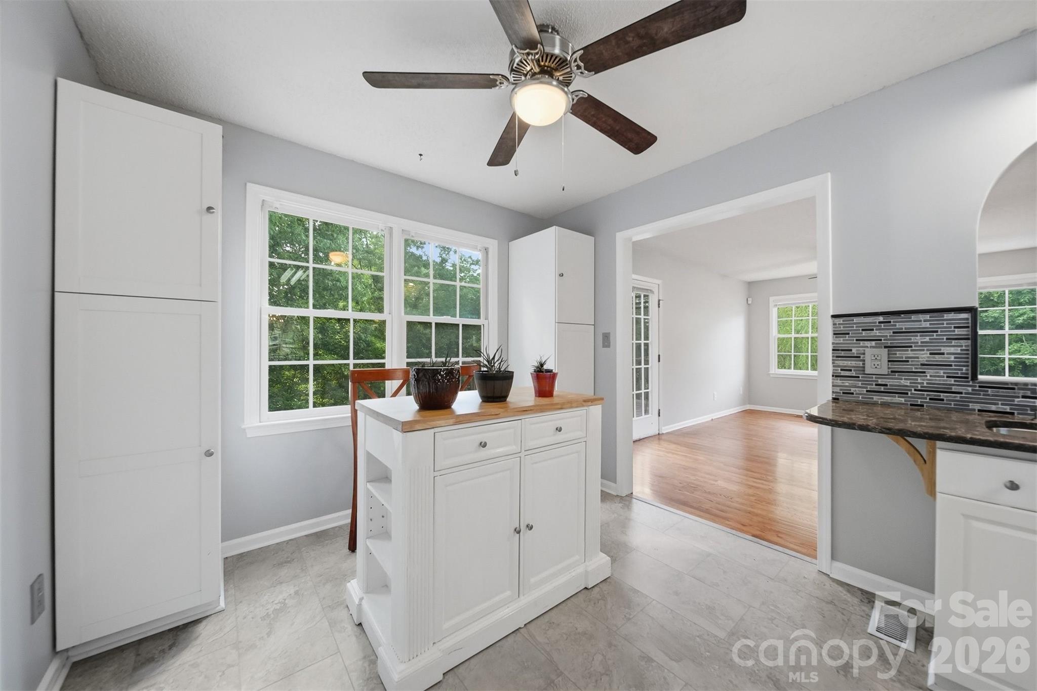 1737 9th Street Place Property Photo 10