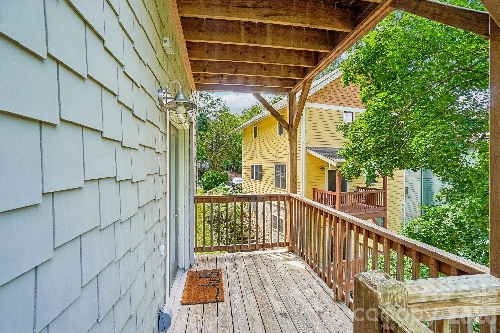 25 Houston Street Property Photo 25