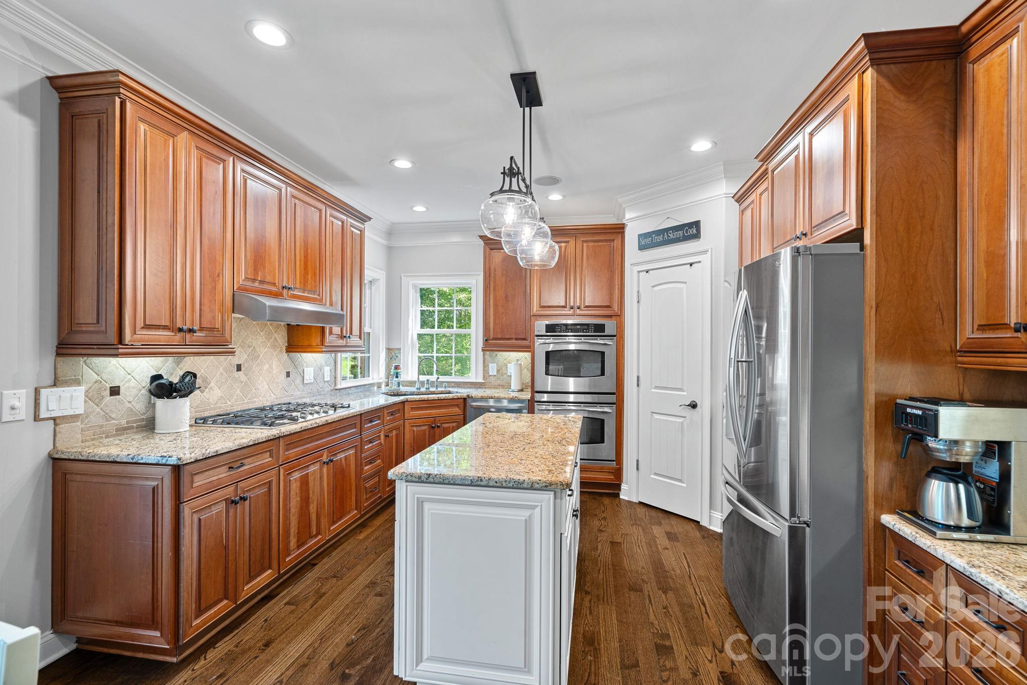 7809 Oak Haven Lane Property Photo 8