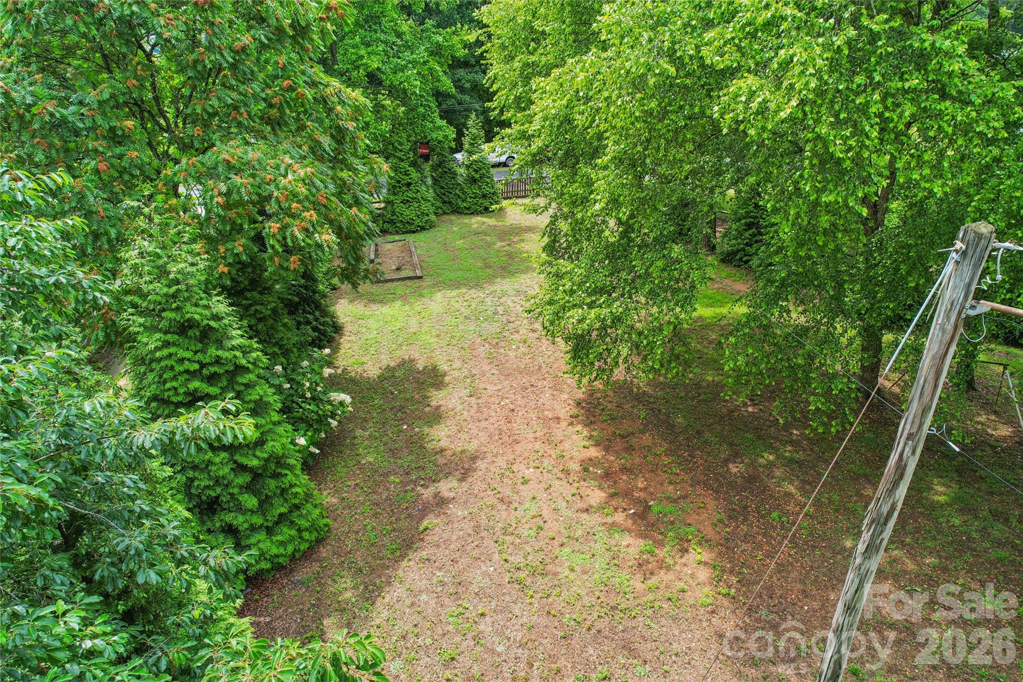 400 Alpine Street Property Photo 12