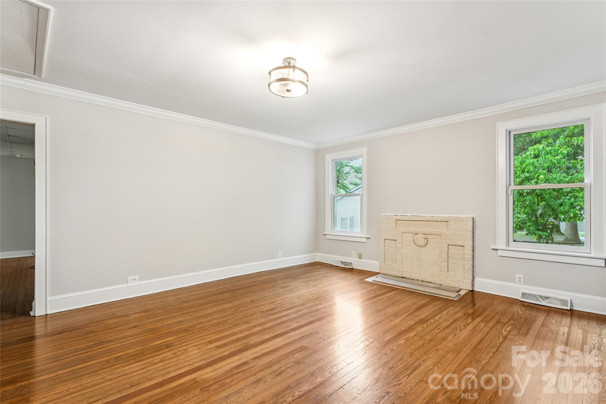 400 Alpine Street Property Photo 15