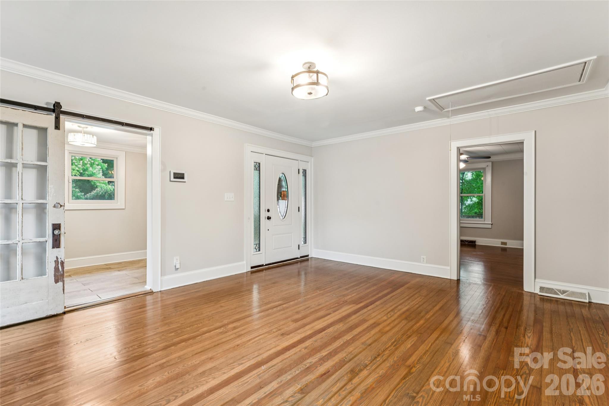 400 Alpine Street Property Photo 16