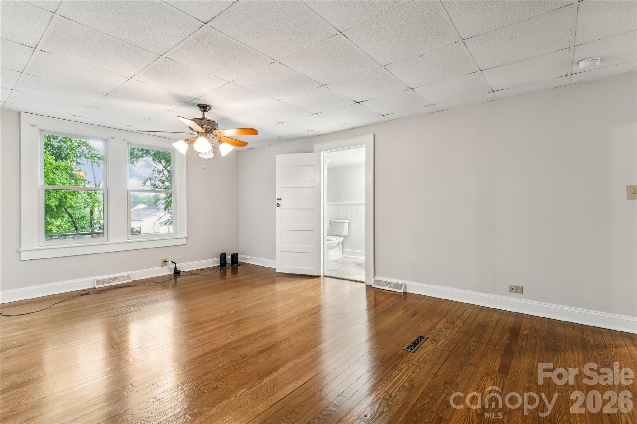 400 Alpine Street Property Photo 22
