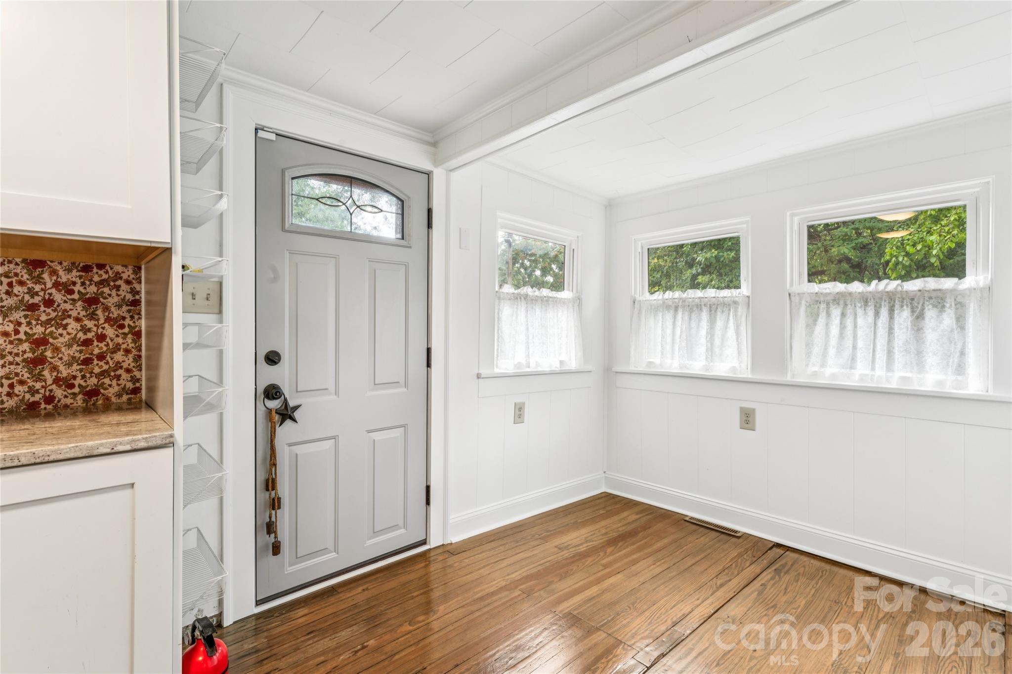 400 Alpine Street Property Photo 29