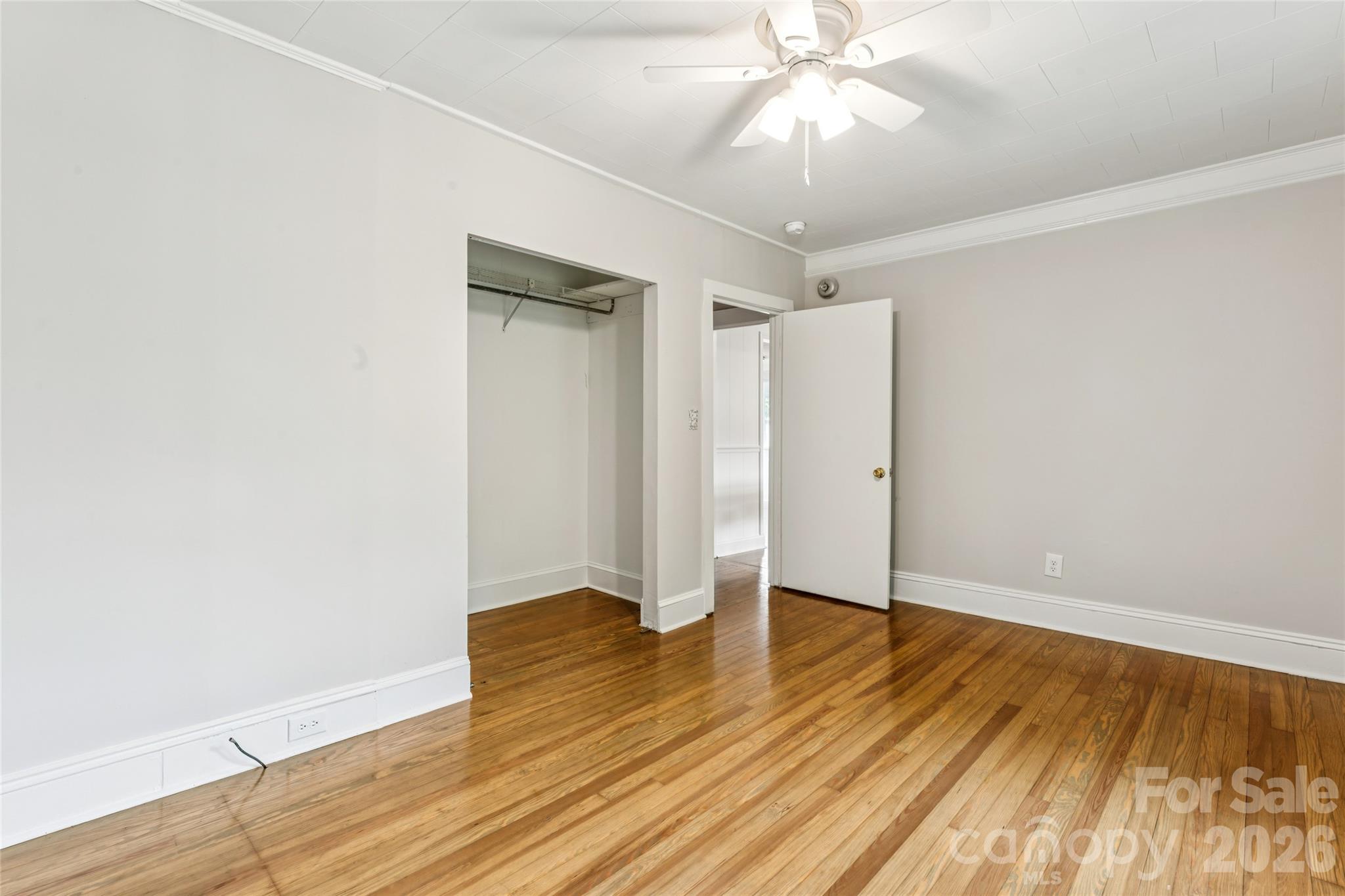 400 Alpine Street Property Photo 32