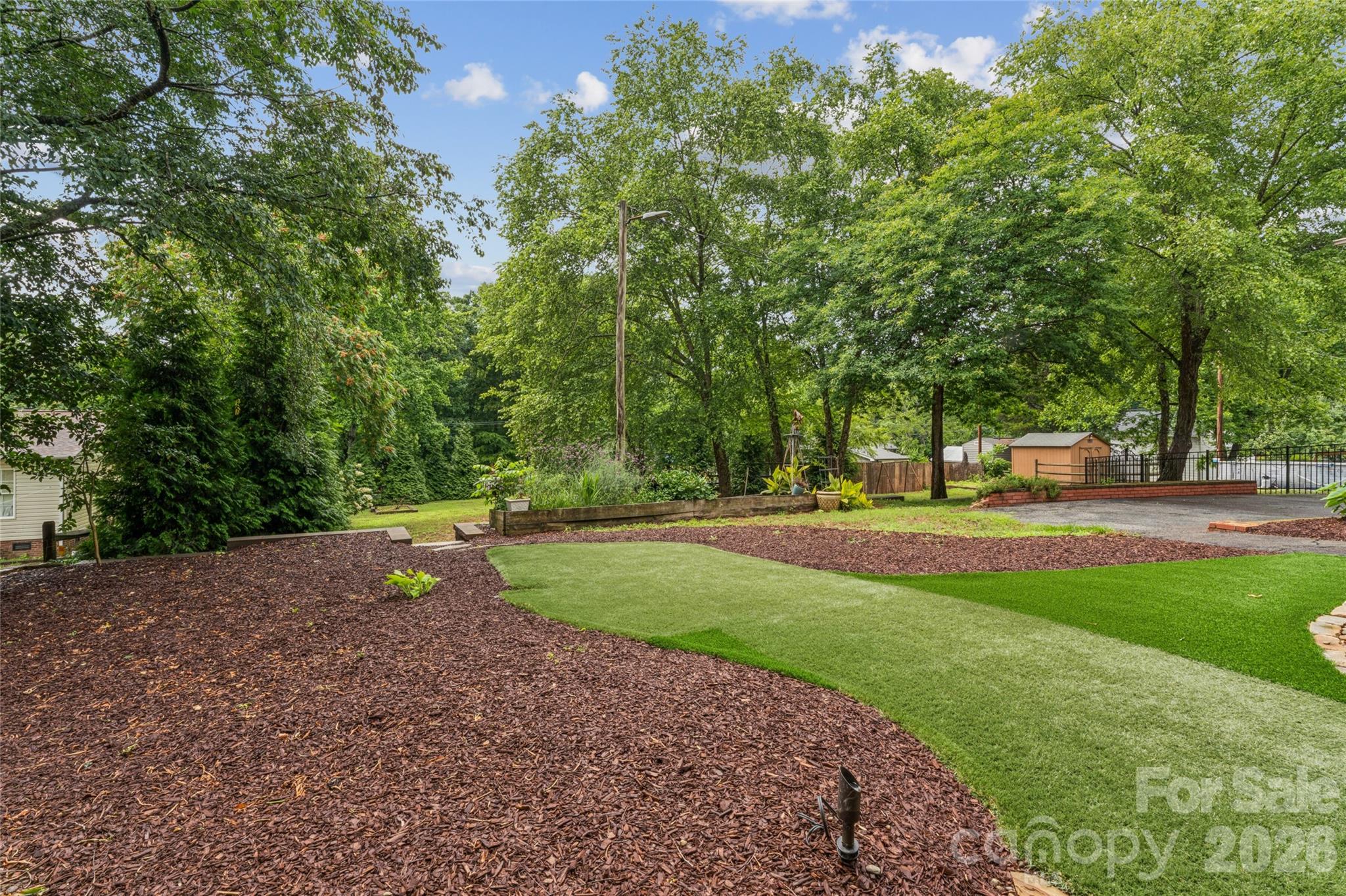 400 Alpine Street Property Photo 40