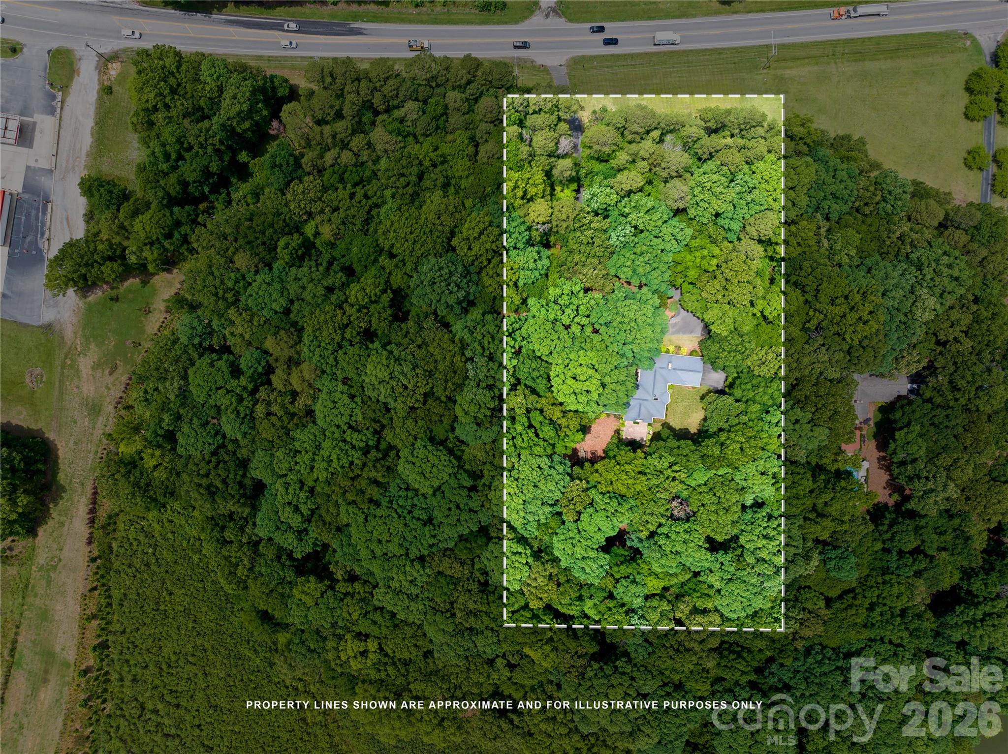 2038 Skyway Drive Property Photo 38