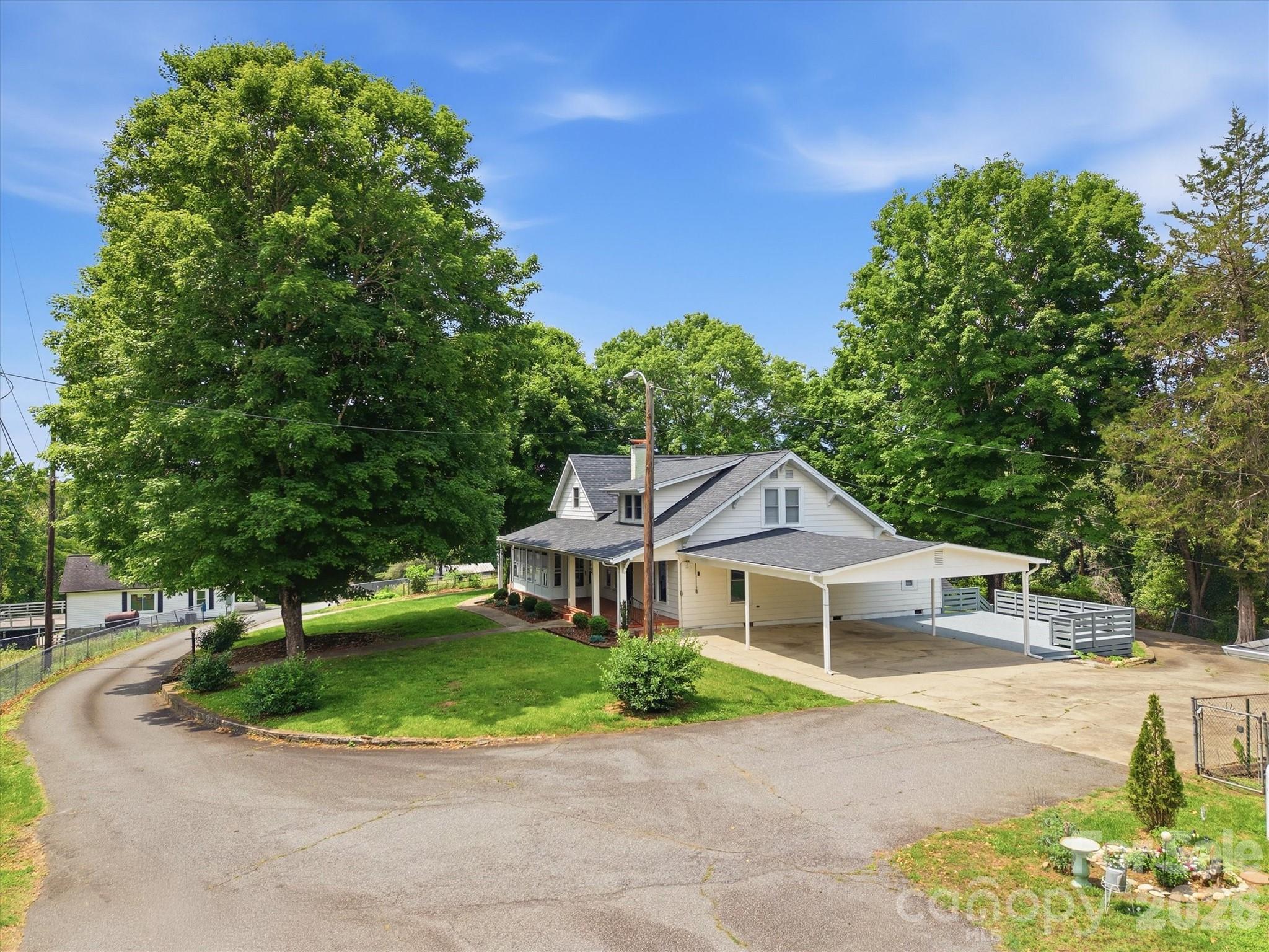 109 Kincaid Hill Drive Property Photo 10