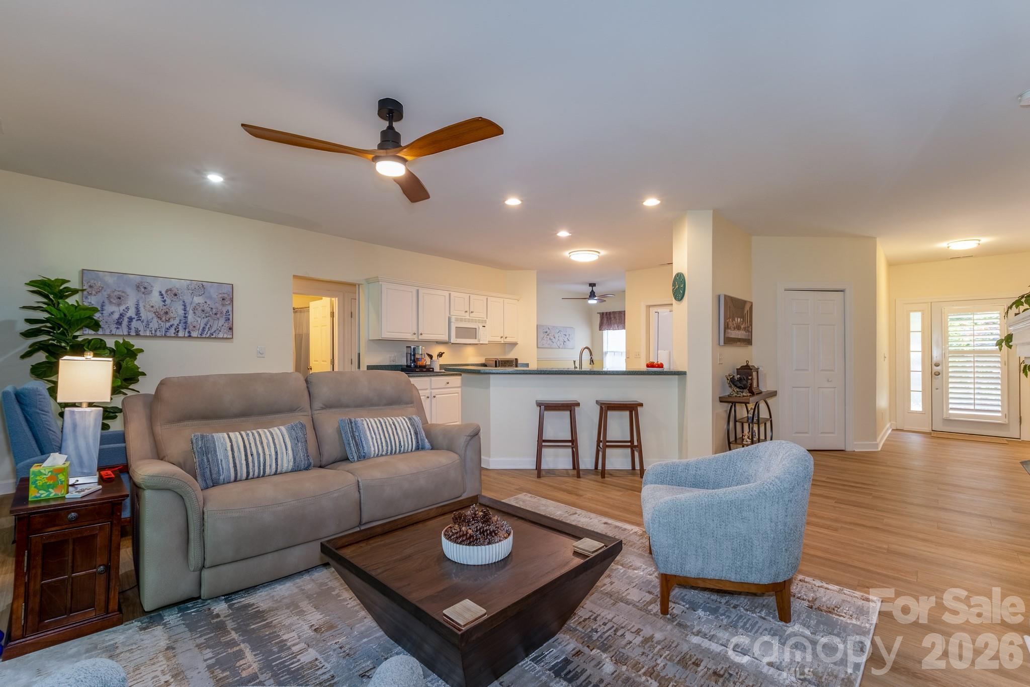 99 Ridgetop Circle 202 Property Photo 2