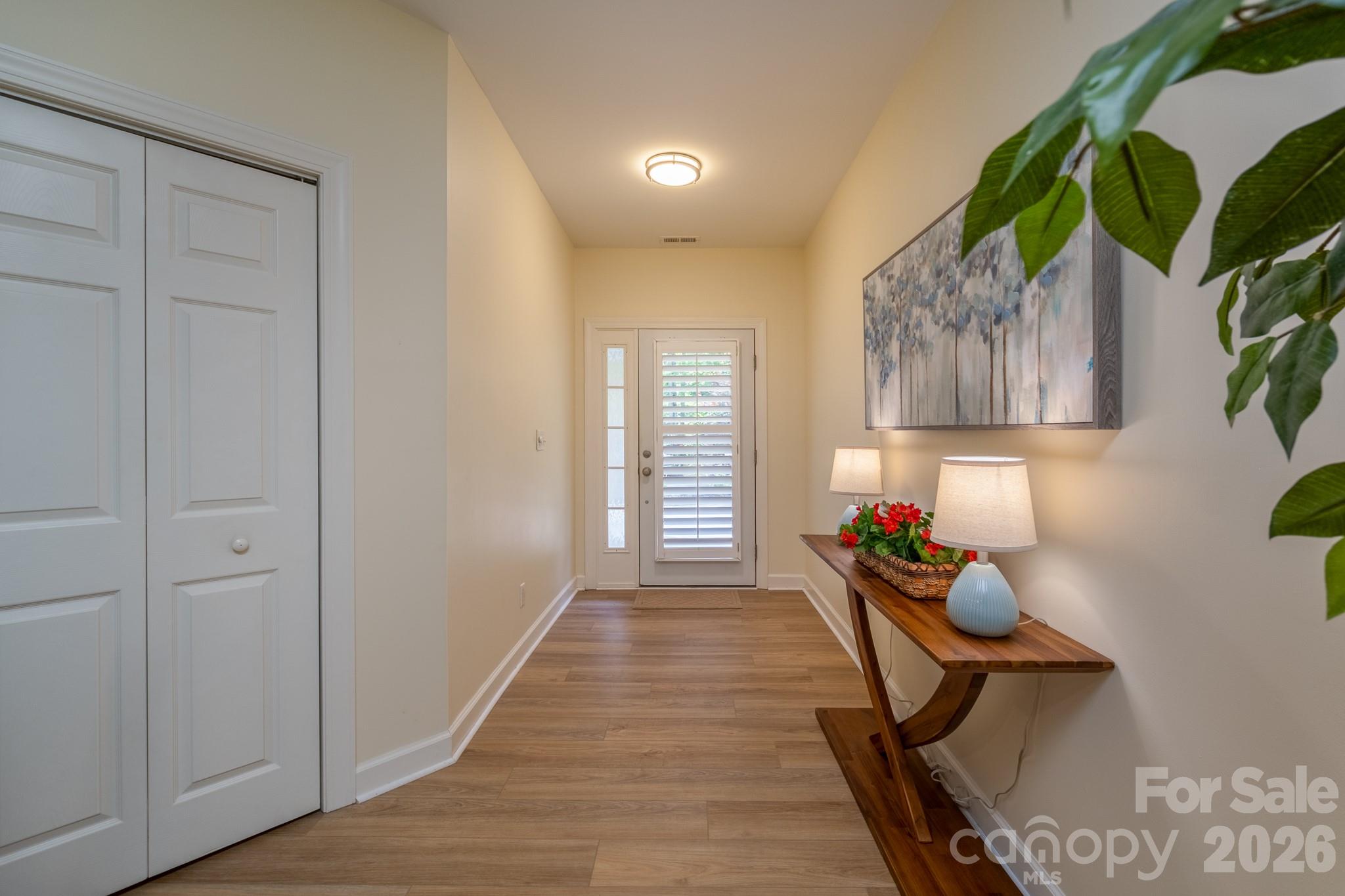 99 Ridgetop Circle 202 Property Photo 18