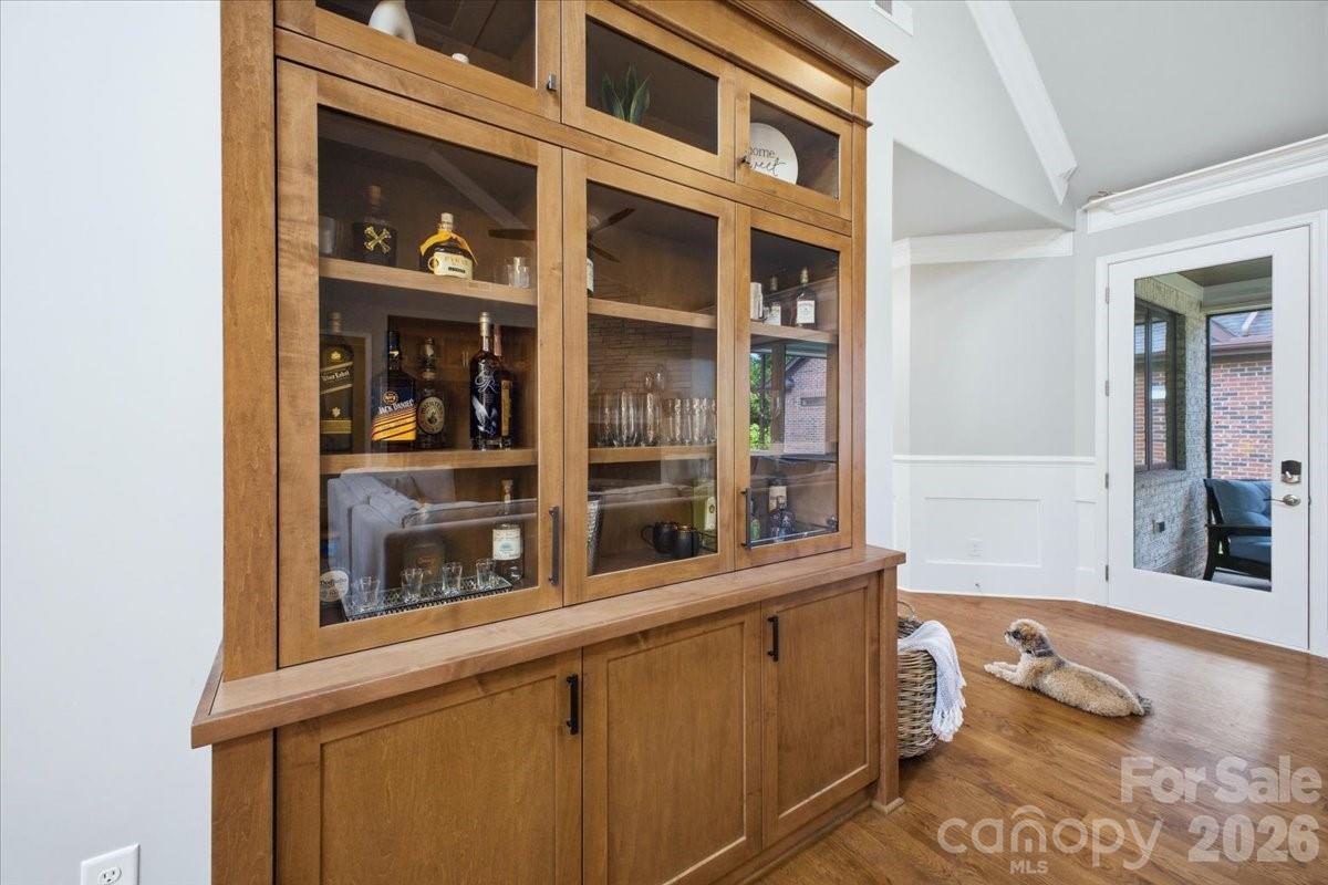 6095 Gold Springs Way Property Photo 14