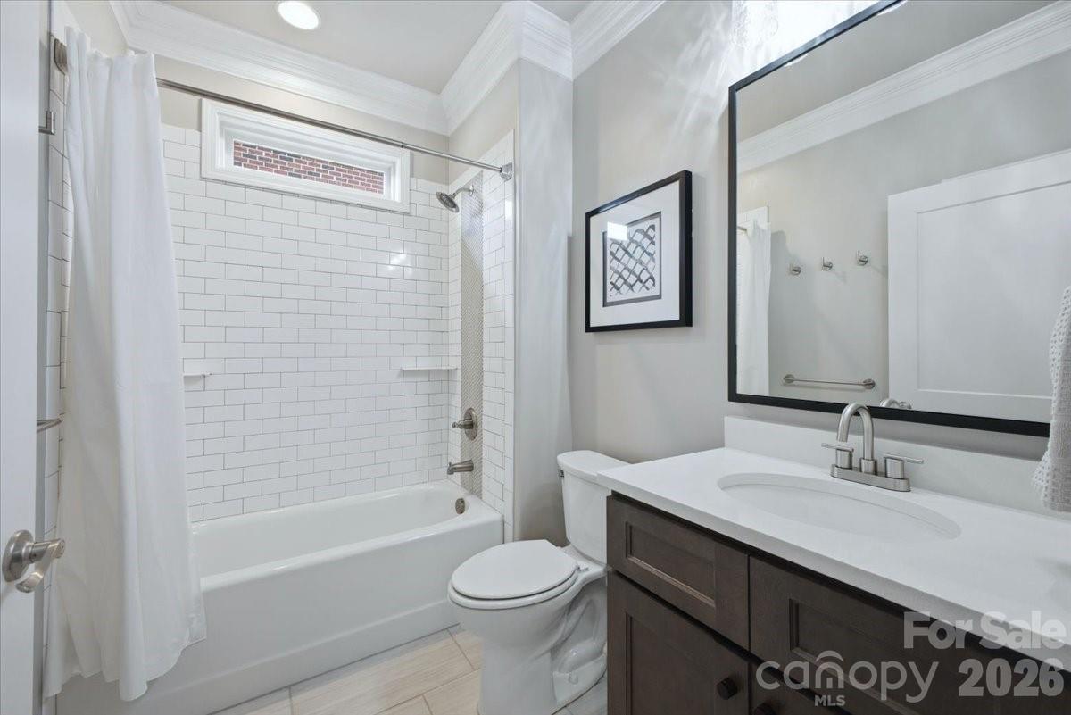 6095 Gold Springs Way Property Photo 33