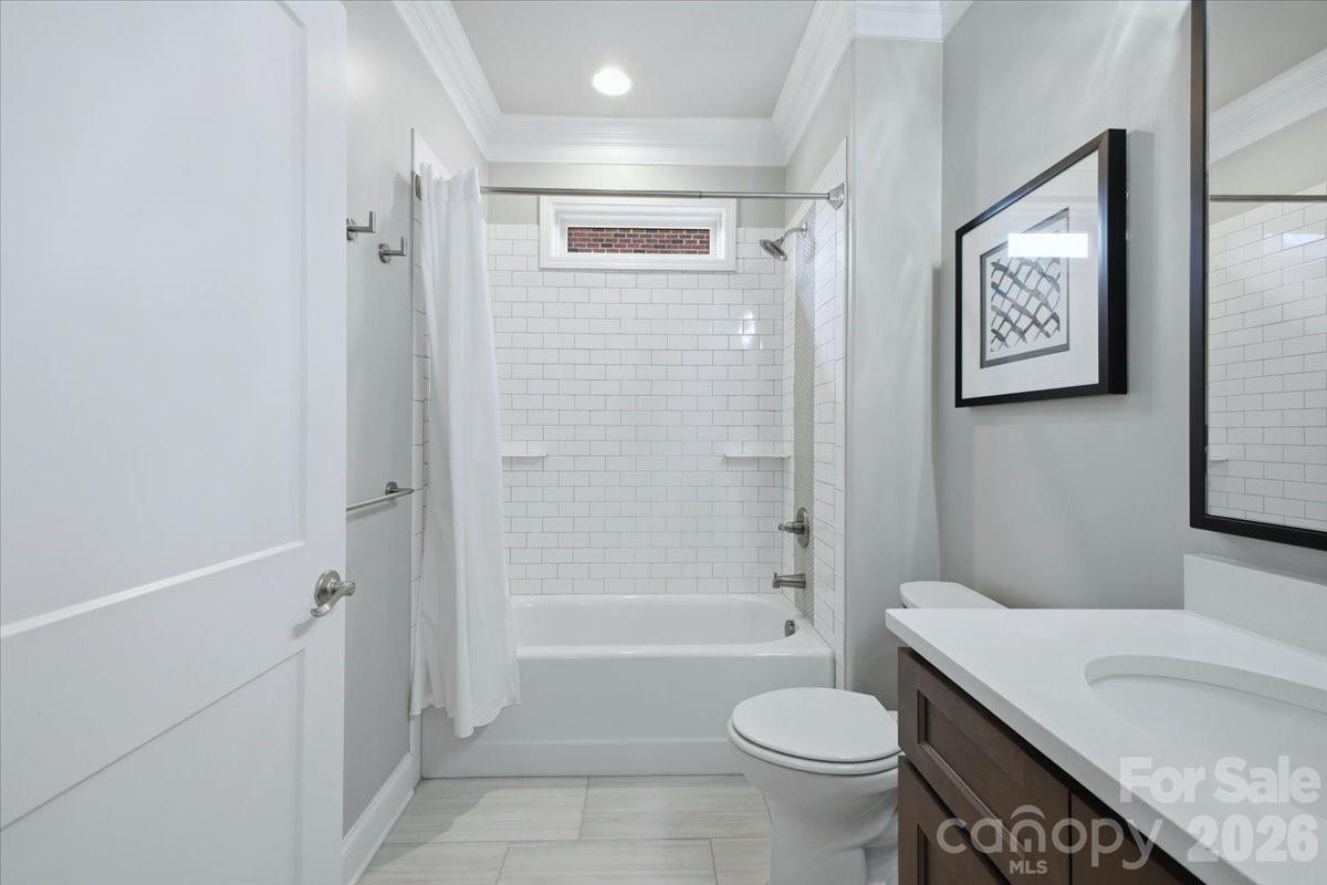 6095 Gold Springs Way Property Photo 34