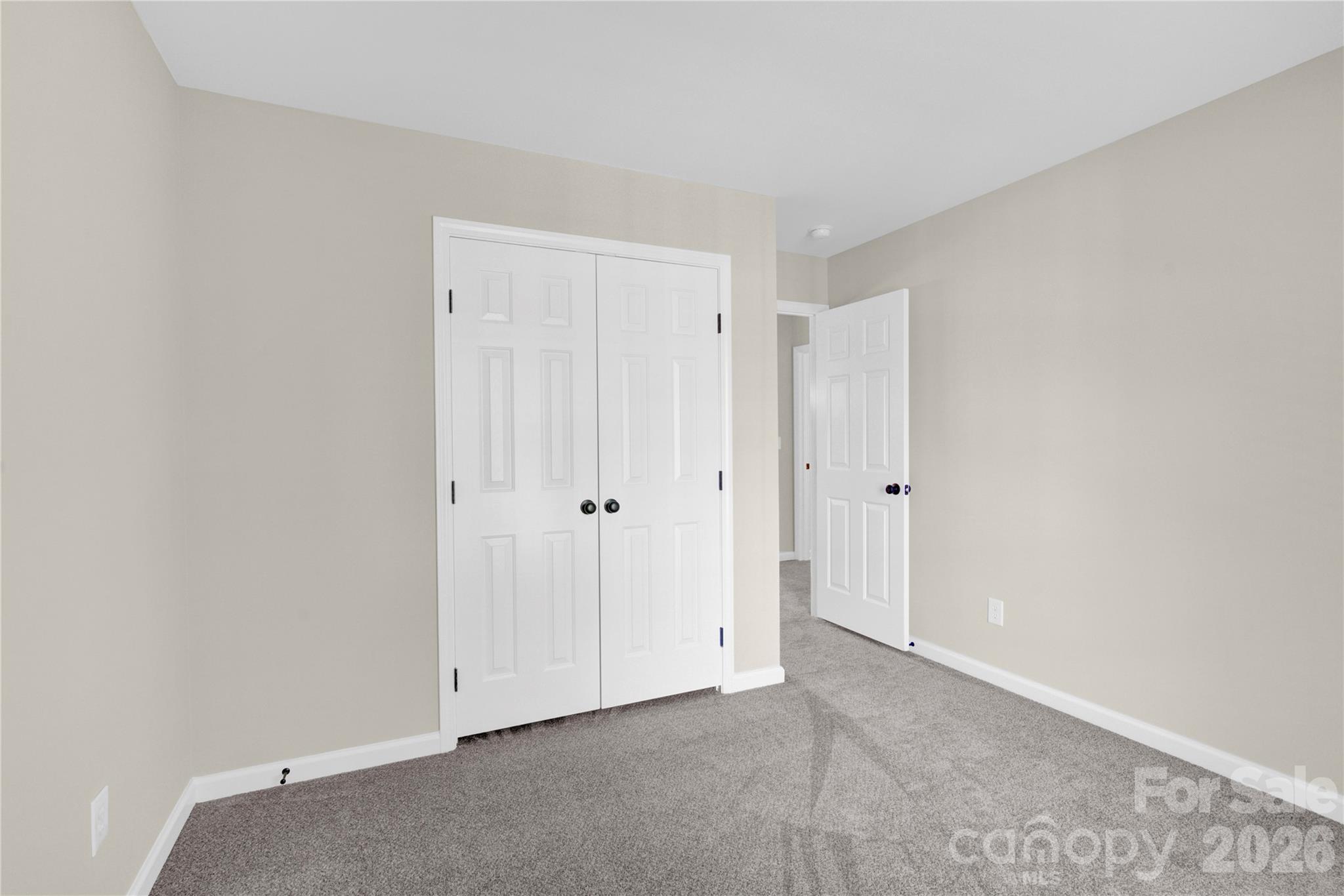 20528 Harbor View Drive Property Photo 12