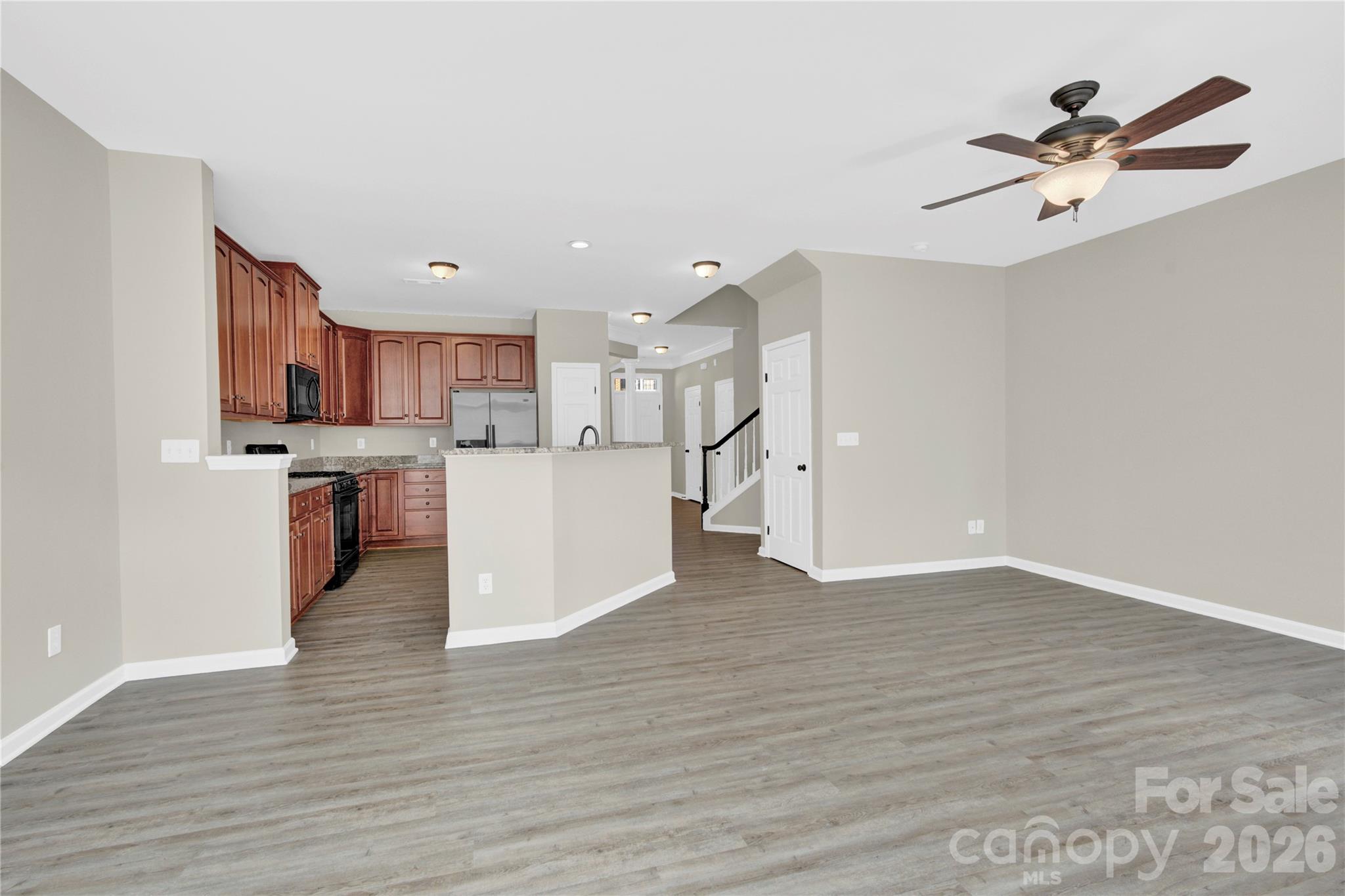 20528 Harbor View Drive Property Photo 24