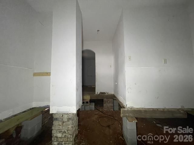 2616 Holton Avenue Property Photo 5
