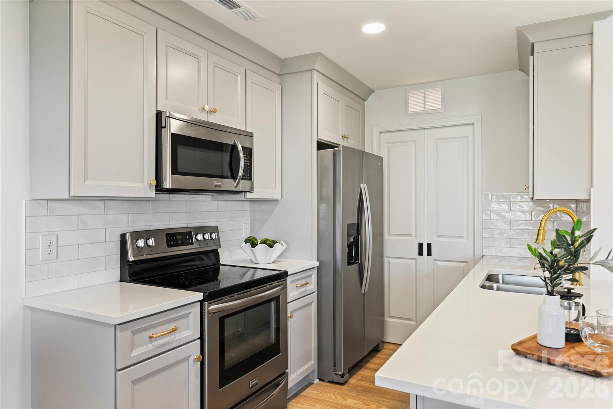 11141 Harrowfield Road Property Photo 14