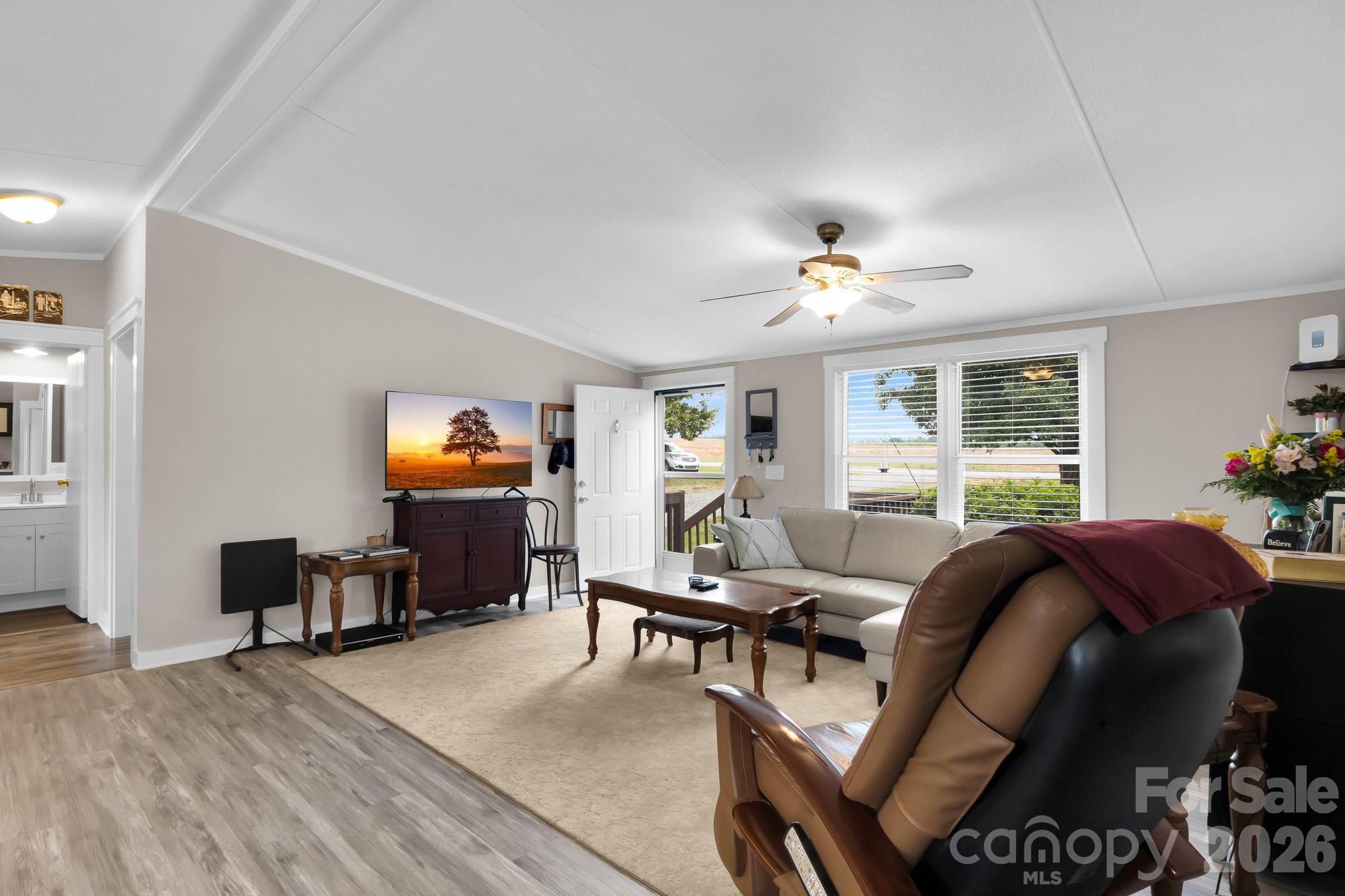 1677 Jennings Road Property Photo 10