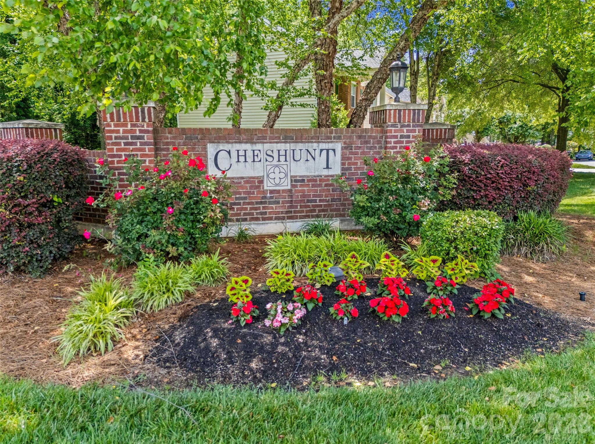 4926 Benthaven Lane Property Photo 3